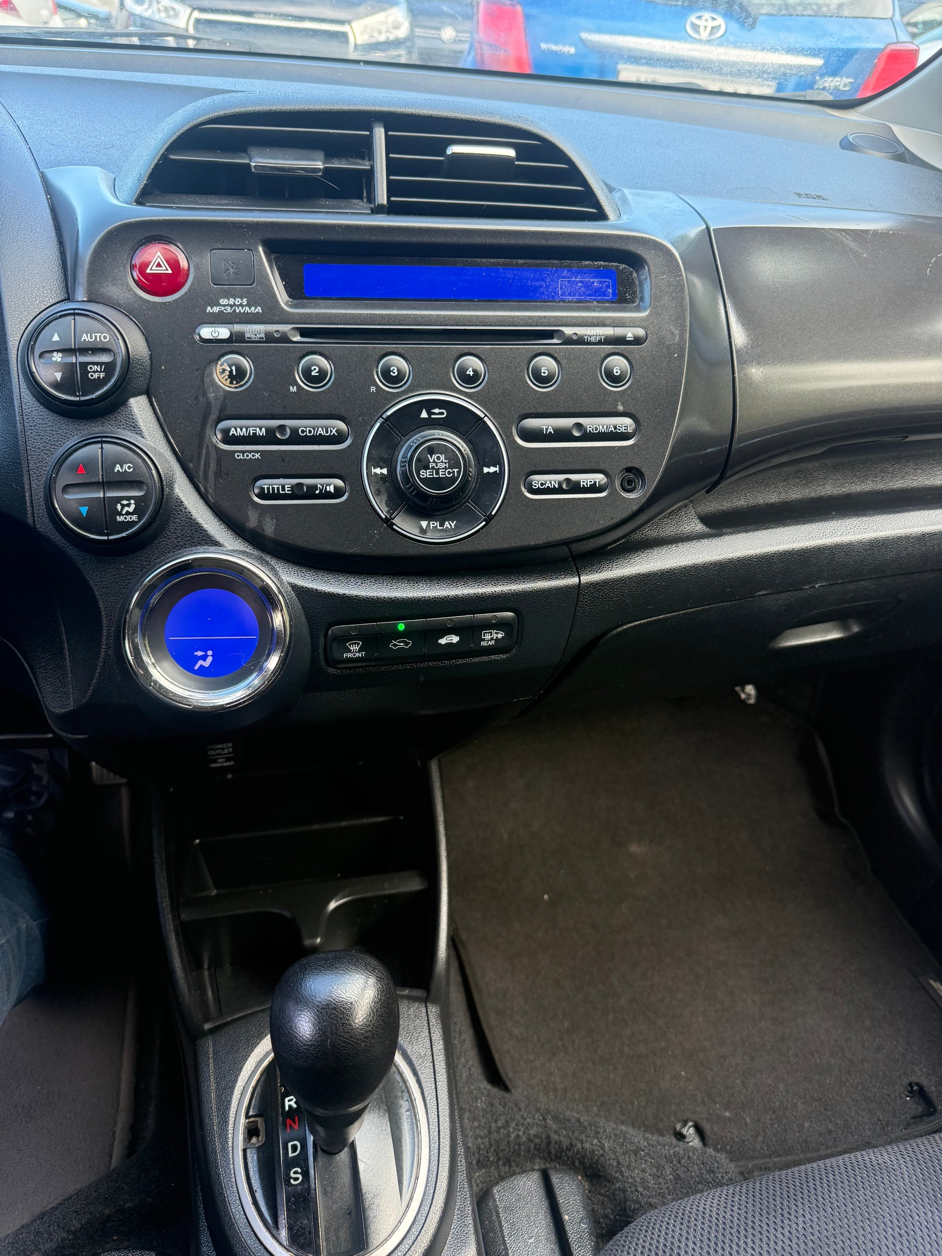 HONDA Jazz 1.3i Hybrid Exclusive CVT-image-7