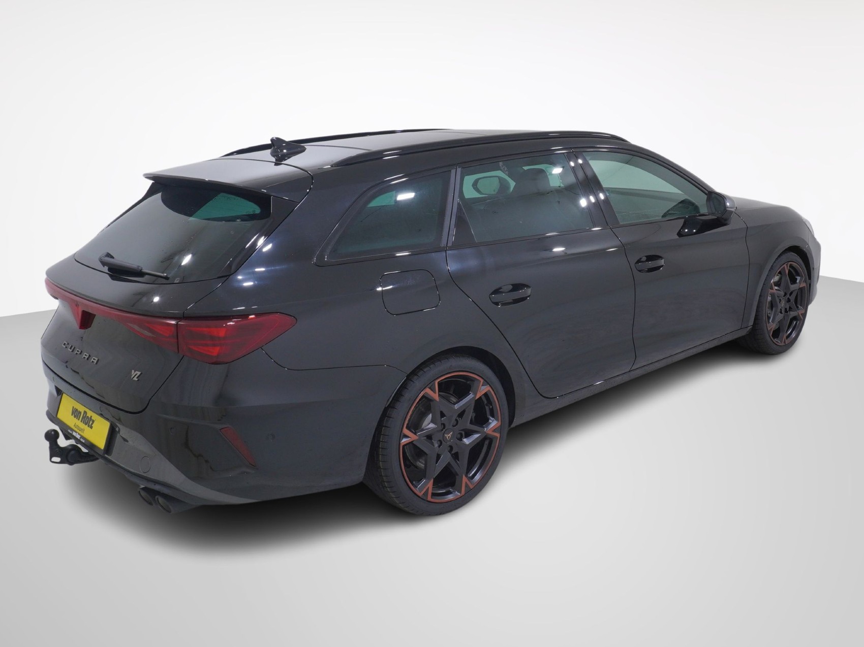 CUPRA Leon ST 2.0 TSI VZ 4Drive DSG-image-4