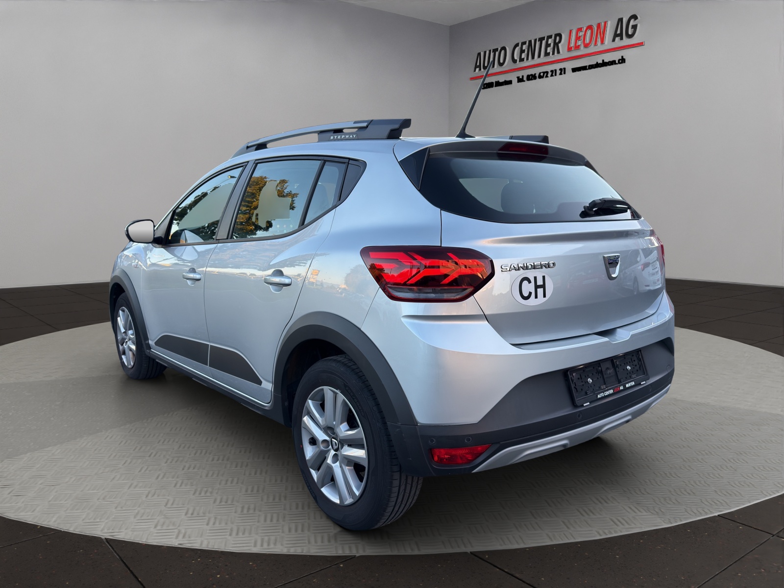 DACIA Sandero Stepway TCe 90 Comfort-image-3