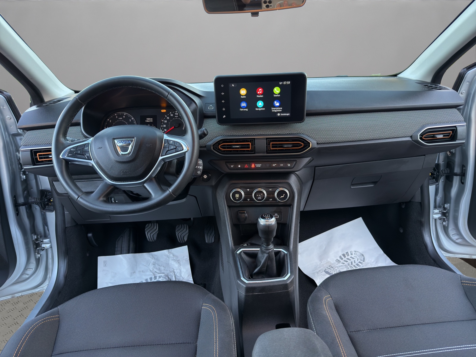 DACIA Sandero Stepway TCe 90 Comfort-image-13