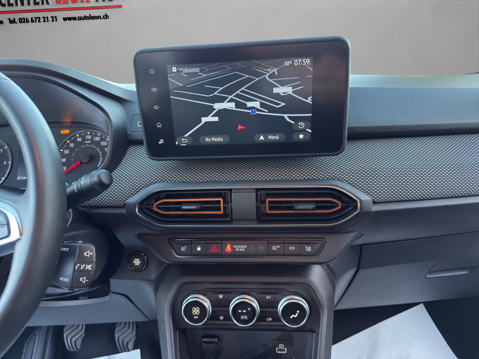DACIA Sandero Stepway TCe 90 Comfort-image-14