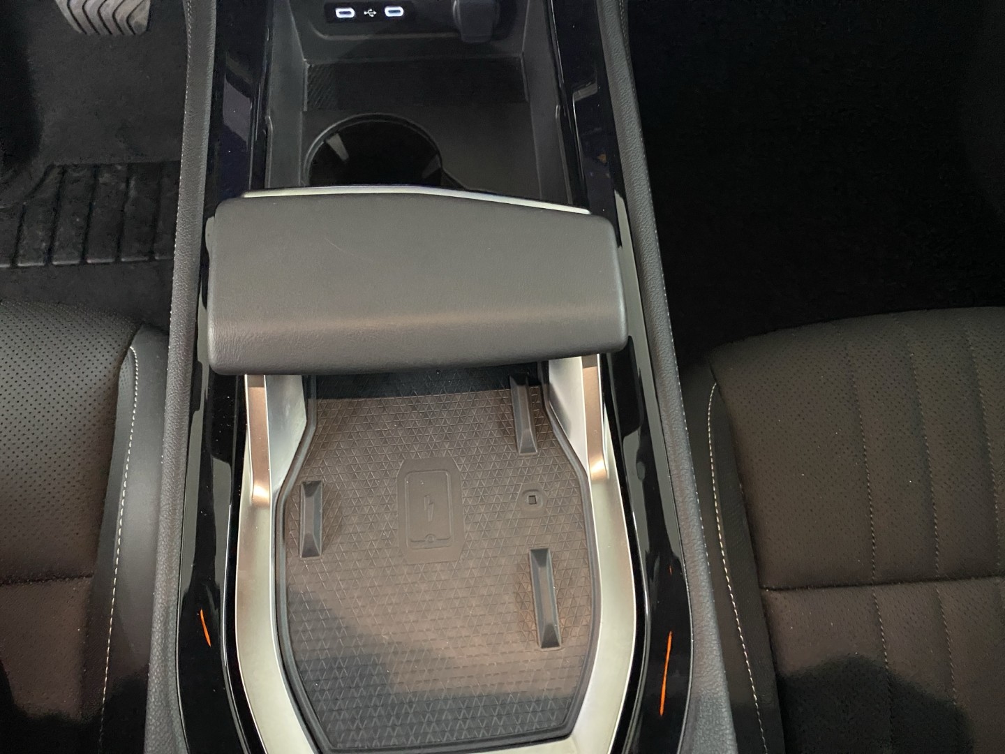 RENAULT Espace 1.2 E-Tech 200 Iconic 7-Sitze-image-7