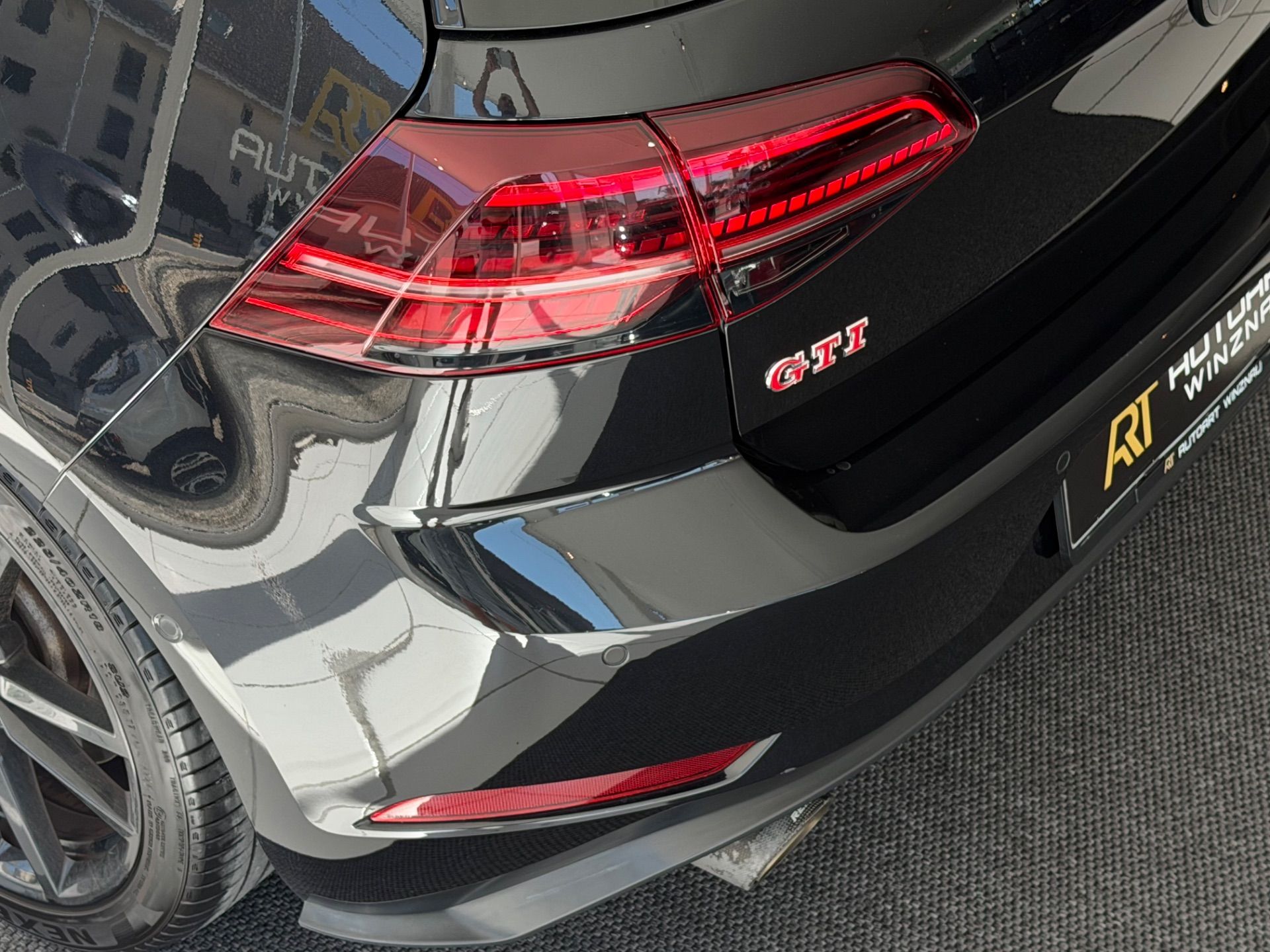 VW Golf 2.0 TSI GTI Performance DSG **REMUS Sportauspuffanlage**-image-24