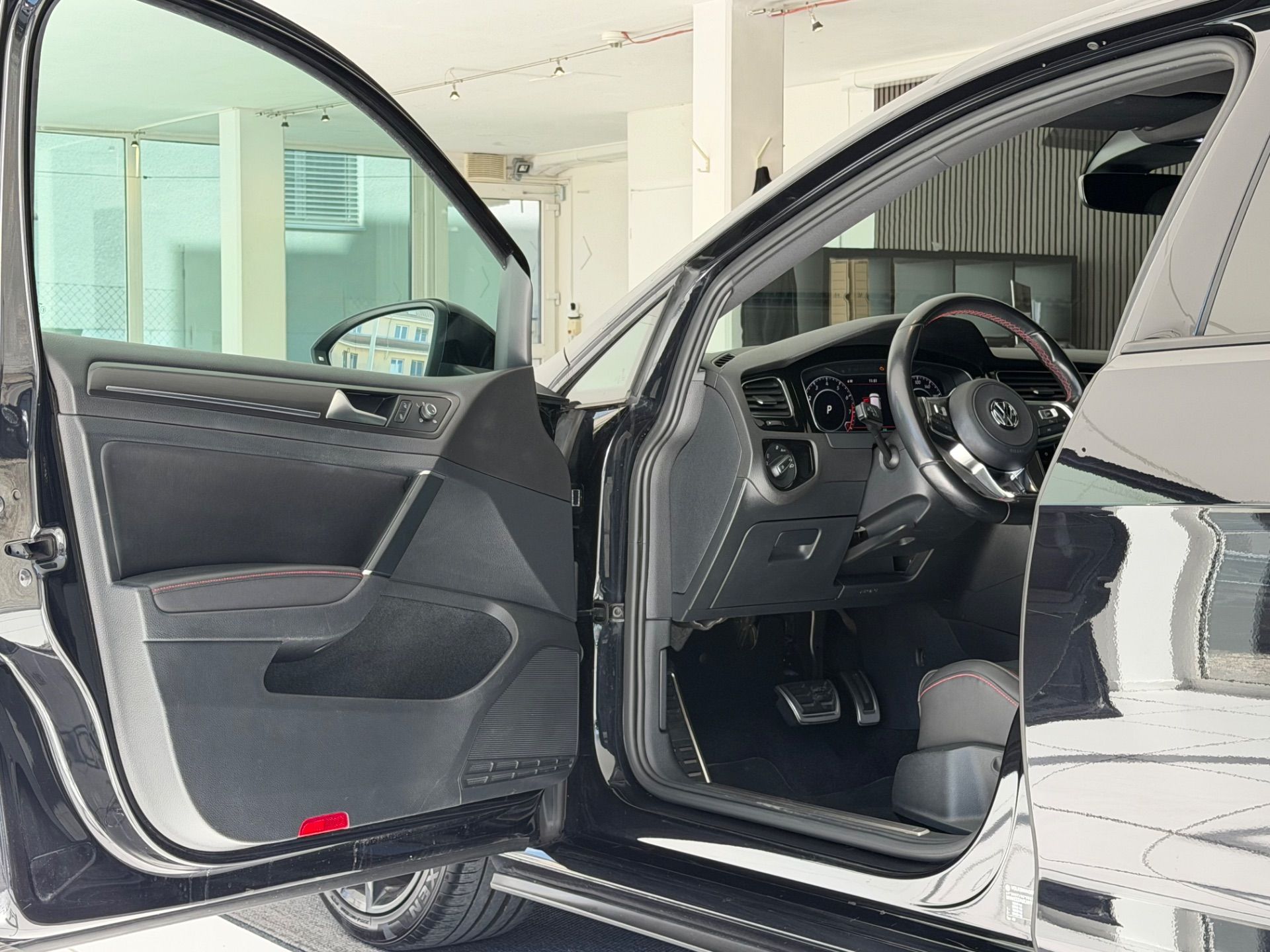 VW Golf 2.0 TSI GTI Performance DSG **REMUS Sportauspuffanlage**-image-9