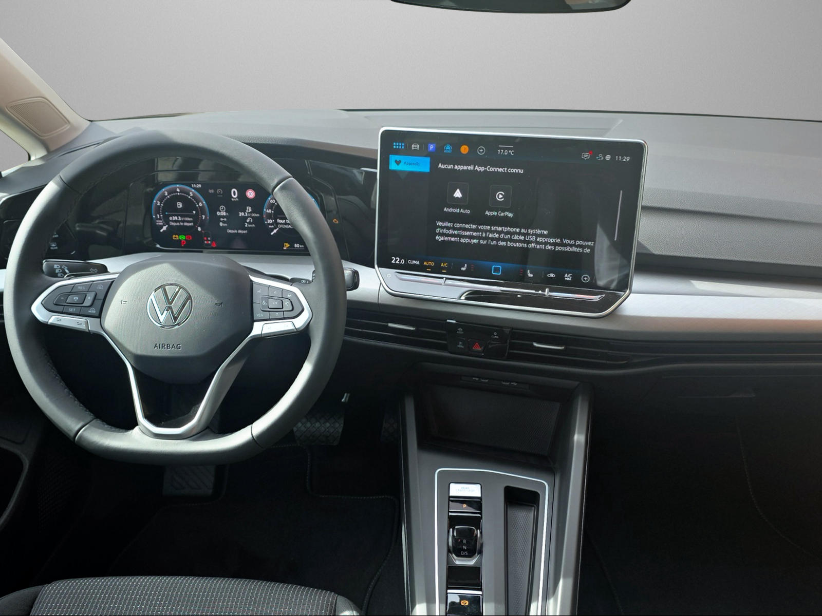 VW Golf 1.5 e TSI mHEV Value DSG-image-9