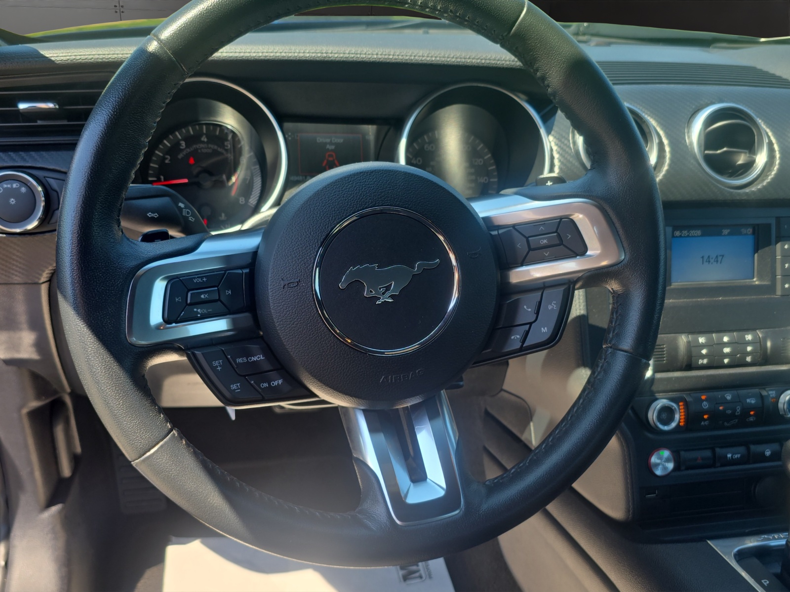 FORD Mustang 2.3 EcoB-image-10