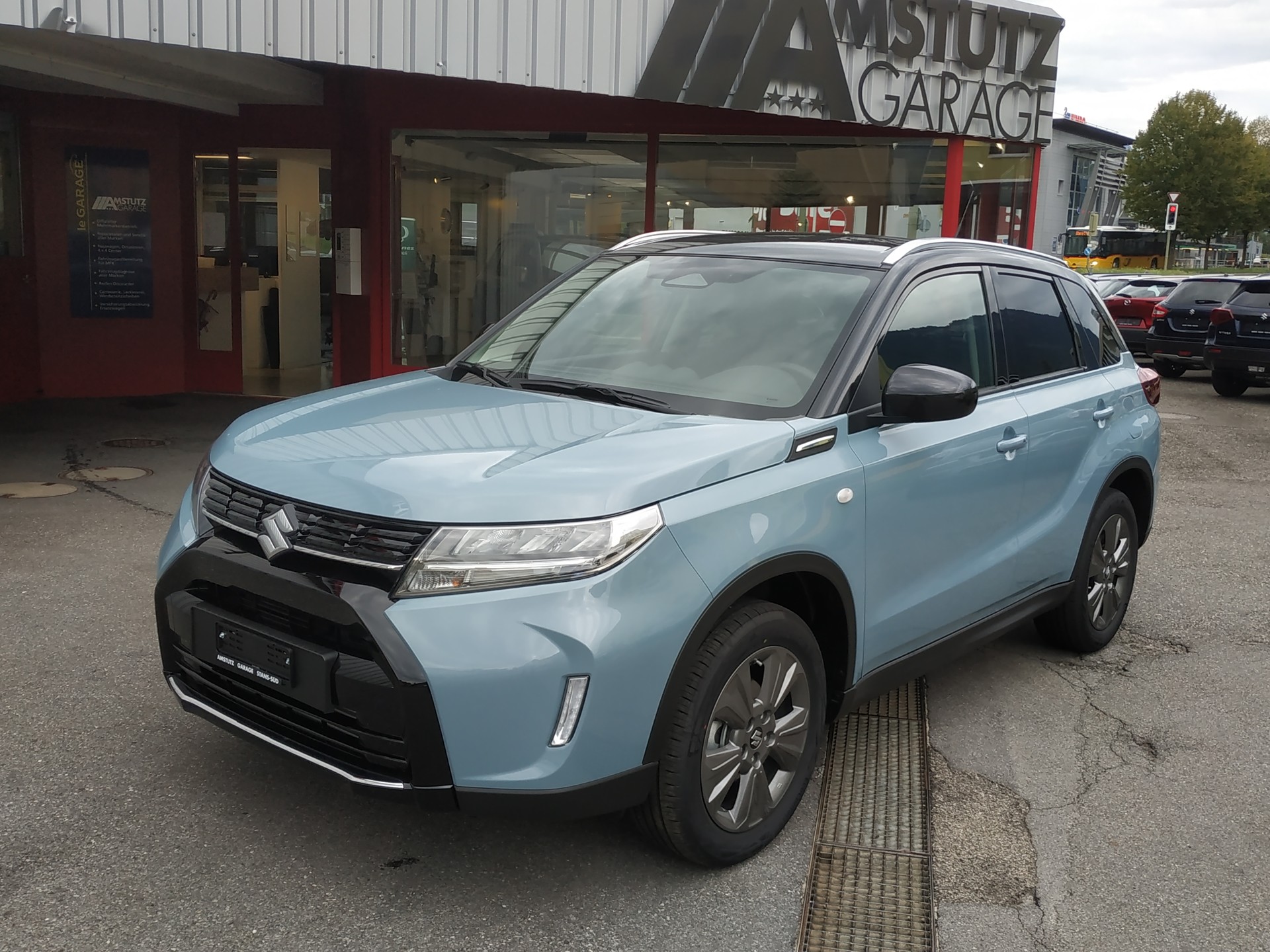 SUZUKI Vitara 1.4 Boosterjet Compact + 4x4 Hybrid Automatic-image-0