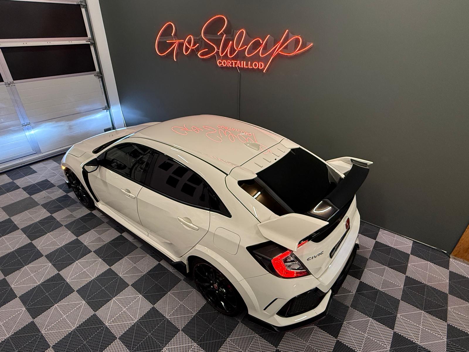 HONDA Civic 2.0 i-VTEC Type R GT-showroom-element-3