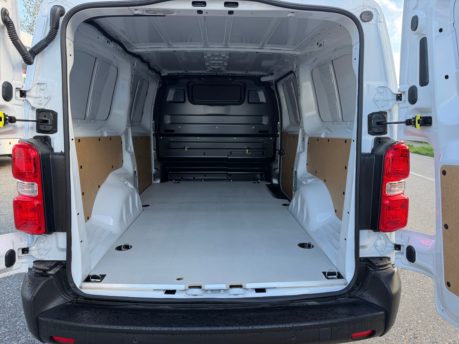 FIAT Scudo 2.2 BlueHDi L3 EAT8-image-5