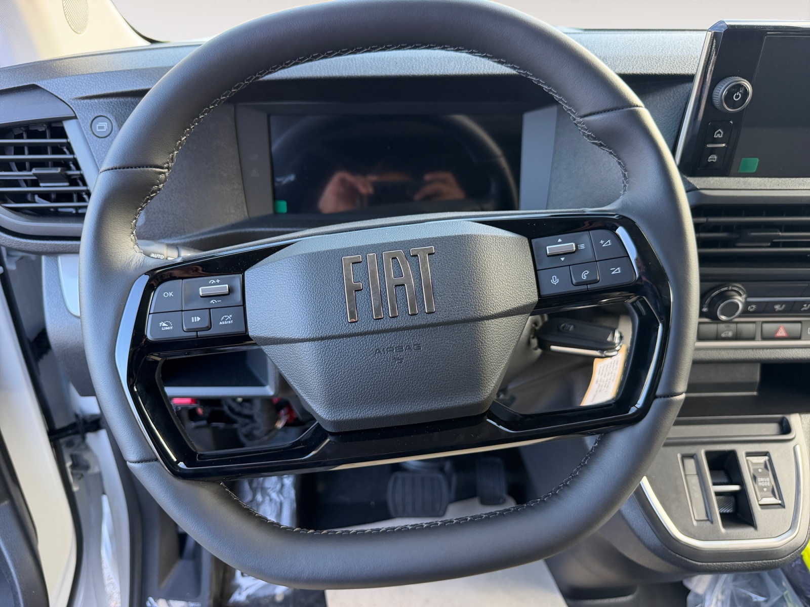 FIAT Scudo 2.2 BlueHDi L3 EAT8-image-8