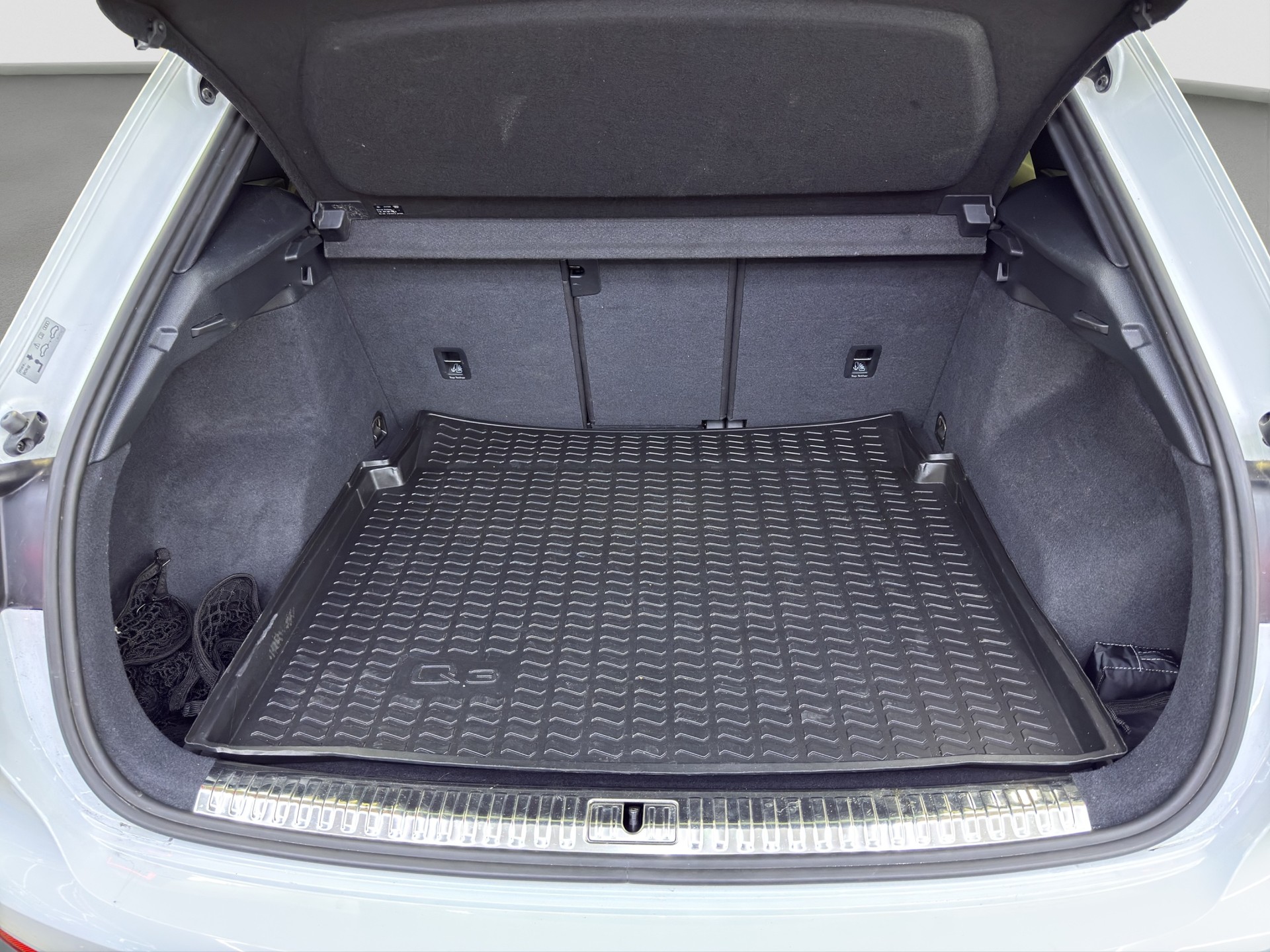 AUDI Q3 45 TFSI S line quattro S-tronic-image-7