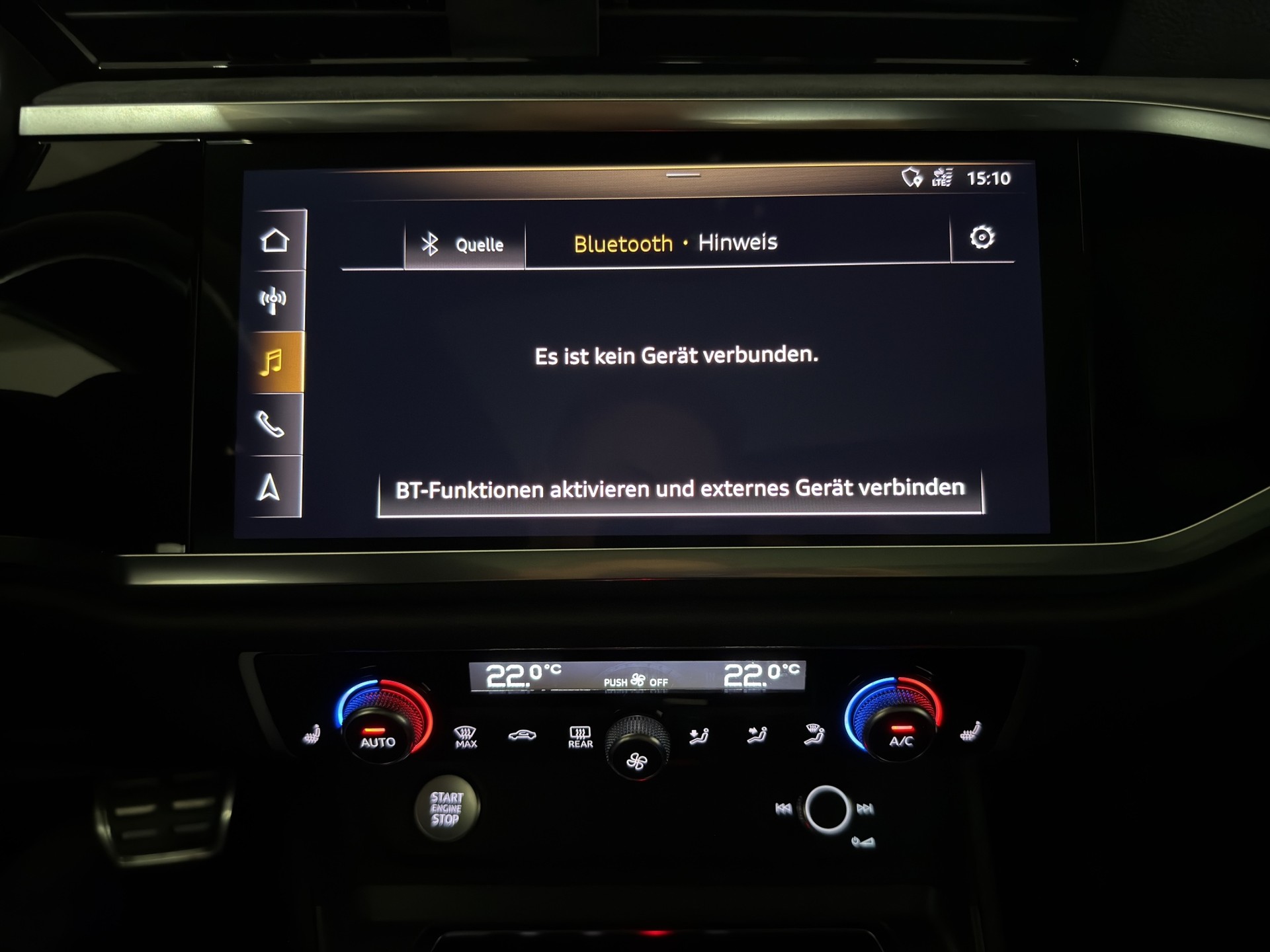 AUDI Q3 45 TFSI S line quattro S-tronic-image-22