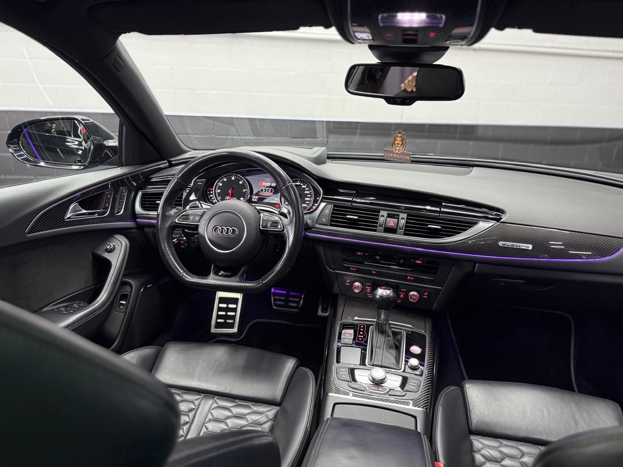 AUDI RS6 Avant 4.0 TFSI V8 quattro | CH-Auto | Milltek Auspuff | Carbon | Luftfahrwerk | Head-Up Display | Panoramadach | Bose-image-18