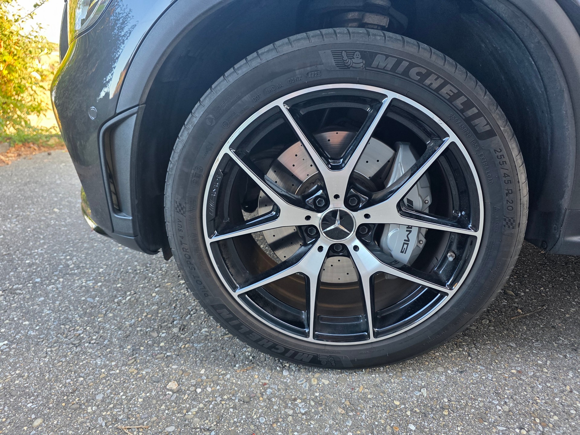 MERCEDES-BENZ GLC 43 AMG 4m-image-1
