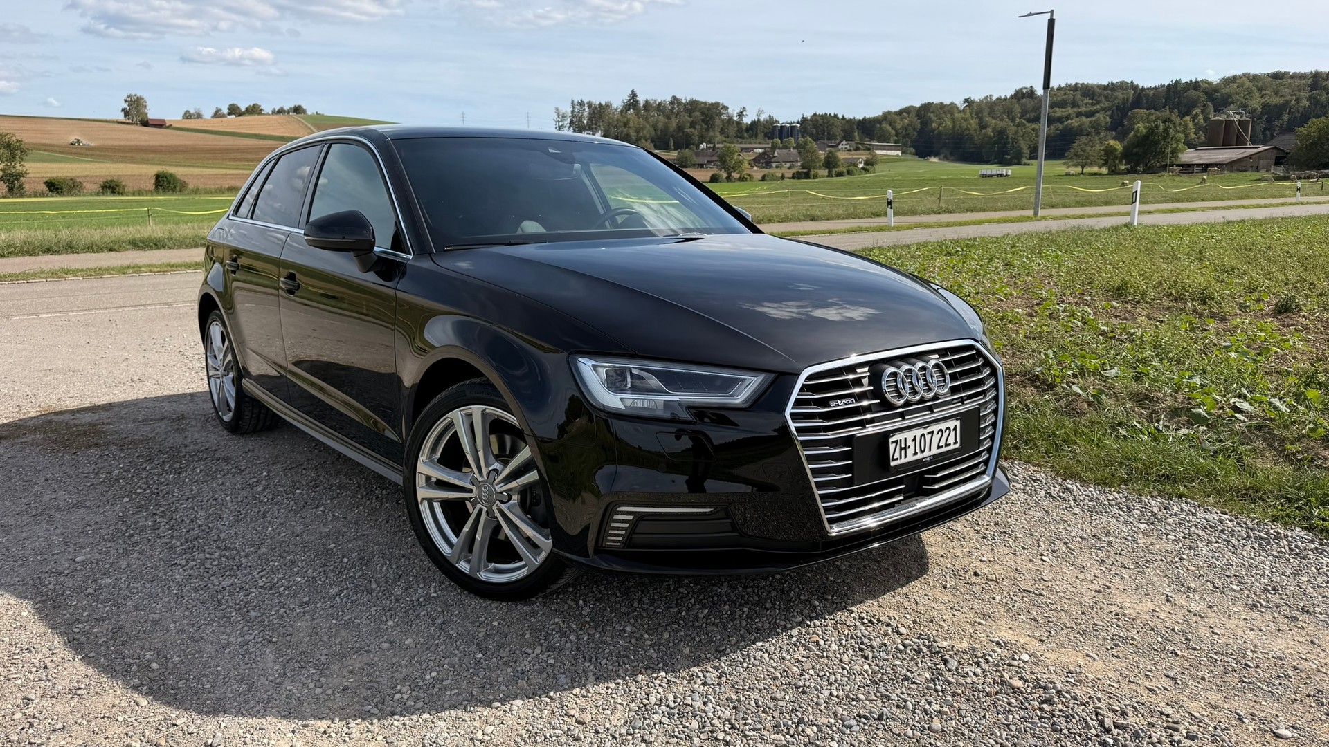 AUDI 1.4 T FSI e-tron S-Tronic-image-0