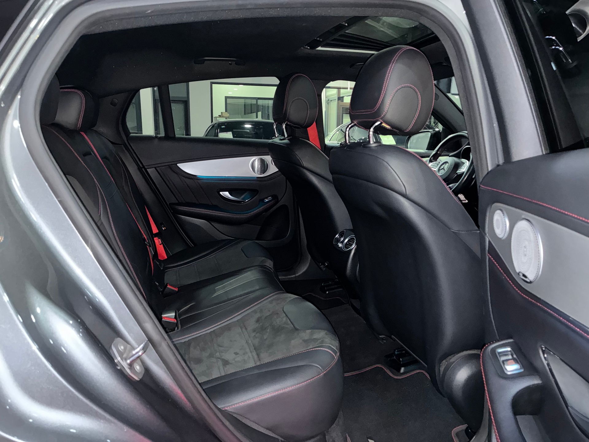 MERCEDES-BENZ GLC Coupé 43 AMG 4Matic 9G-Tronic-image-11