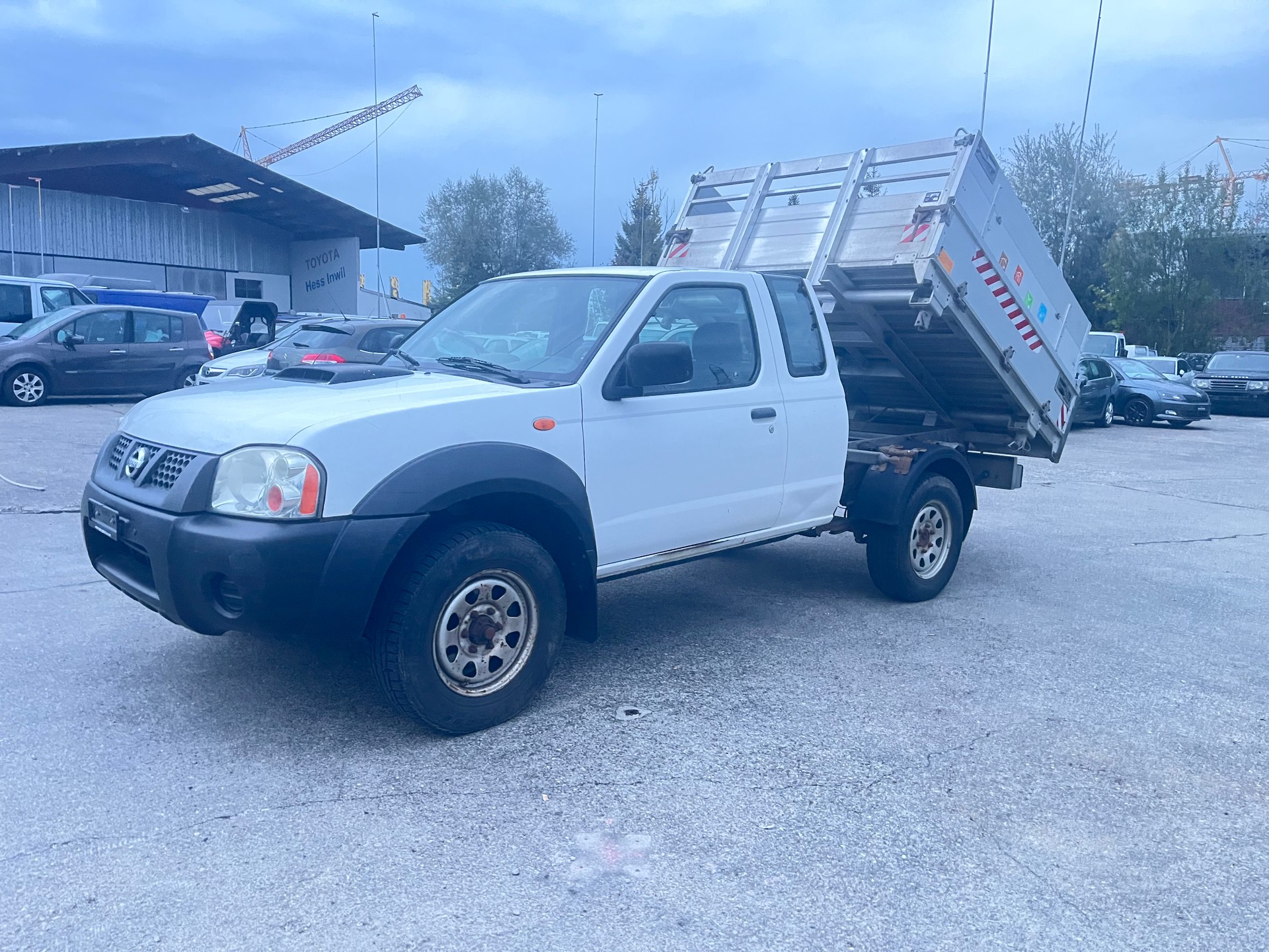 NISSAN NP300 4x4 Double Cab Fahrgestell-image-1