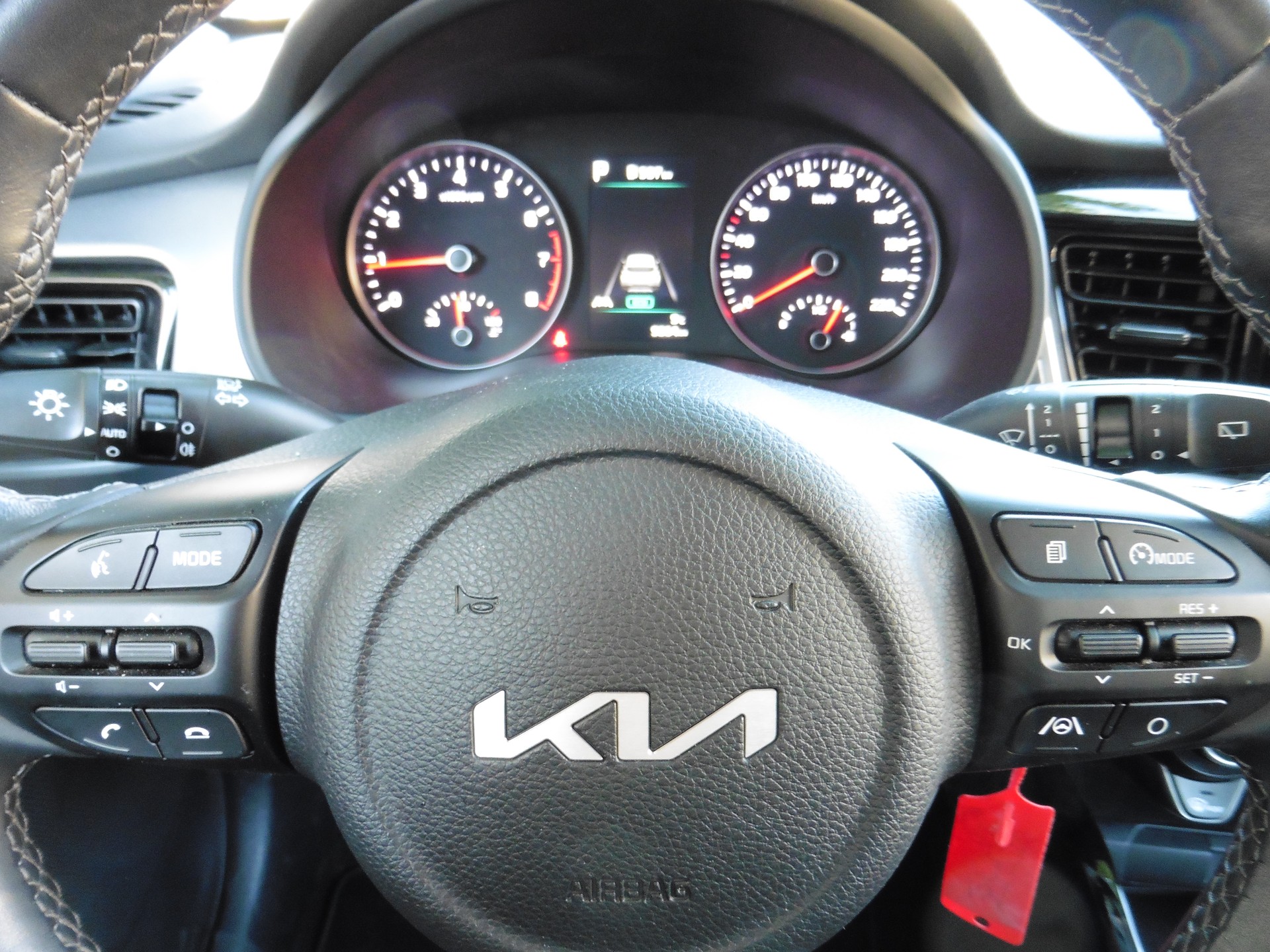 KIA Stonic 1.0 T-GDI Power DCT-image-16