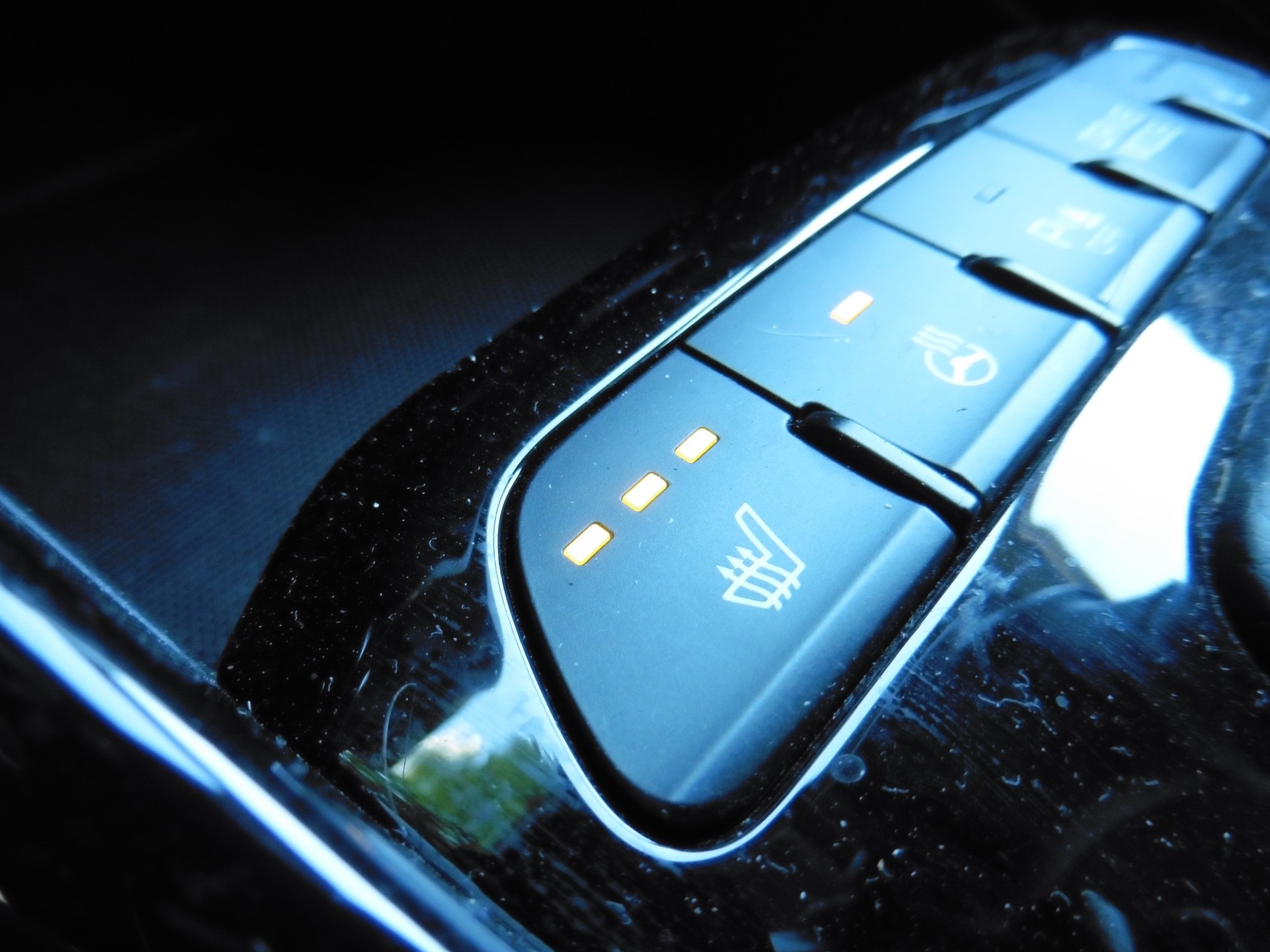 KIA Stonic 1.0 T-GDI Power DCT-image-14