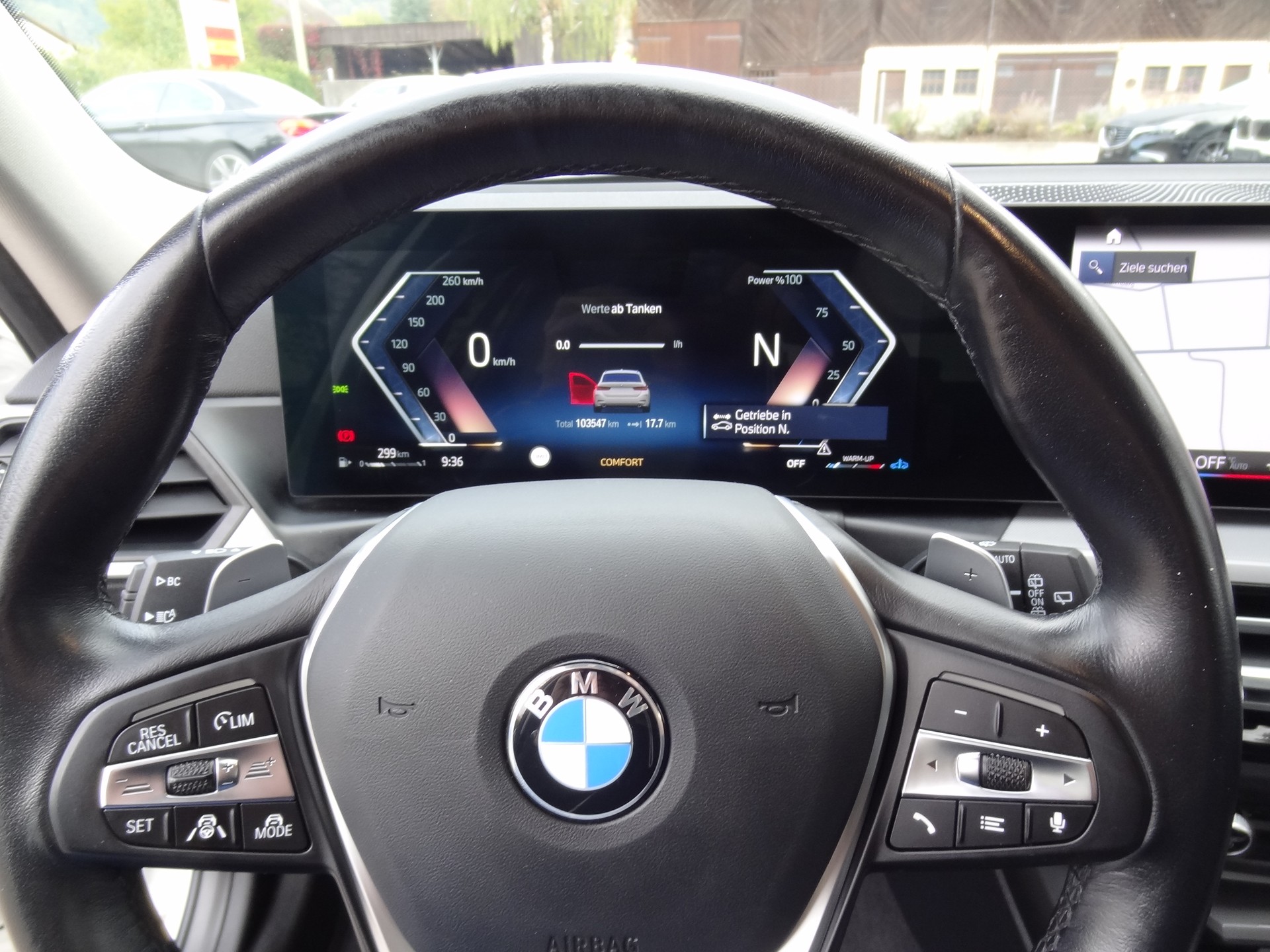 BMW 320d xDrive 48V Touring Steptronic-image-6