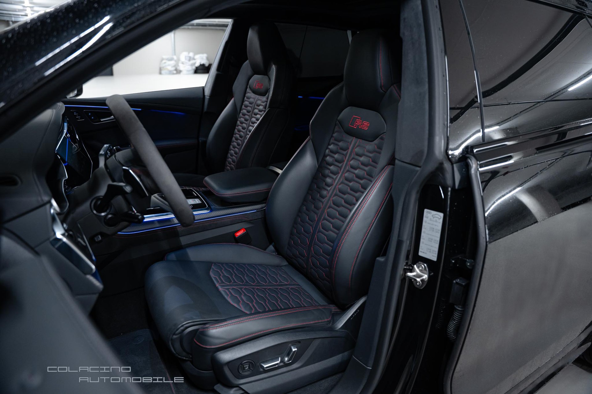 AUDI RSQ8 quattro tiptronic-image-11