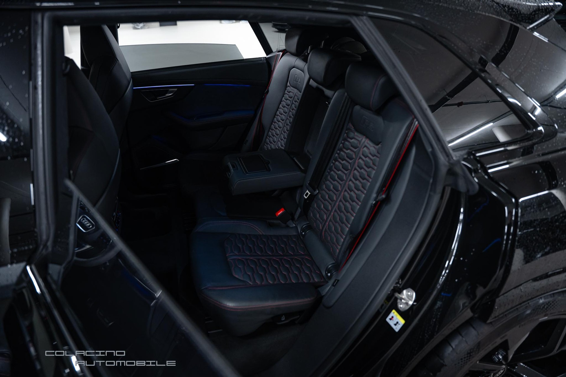 AUDI RSQ8 quattro tiptronic-image-12