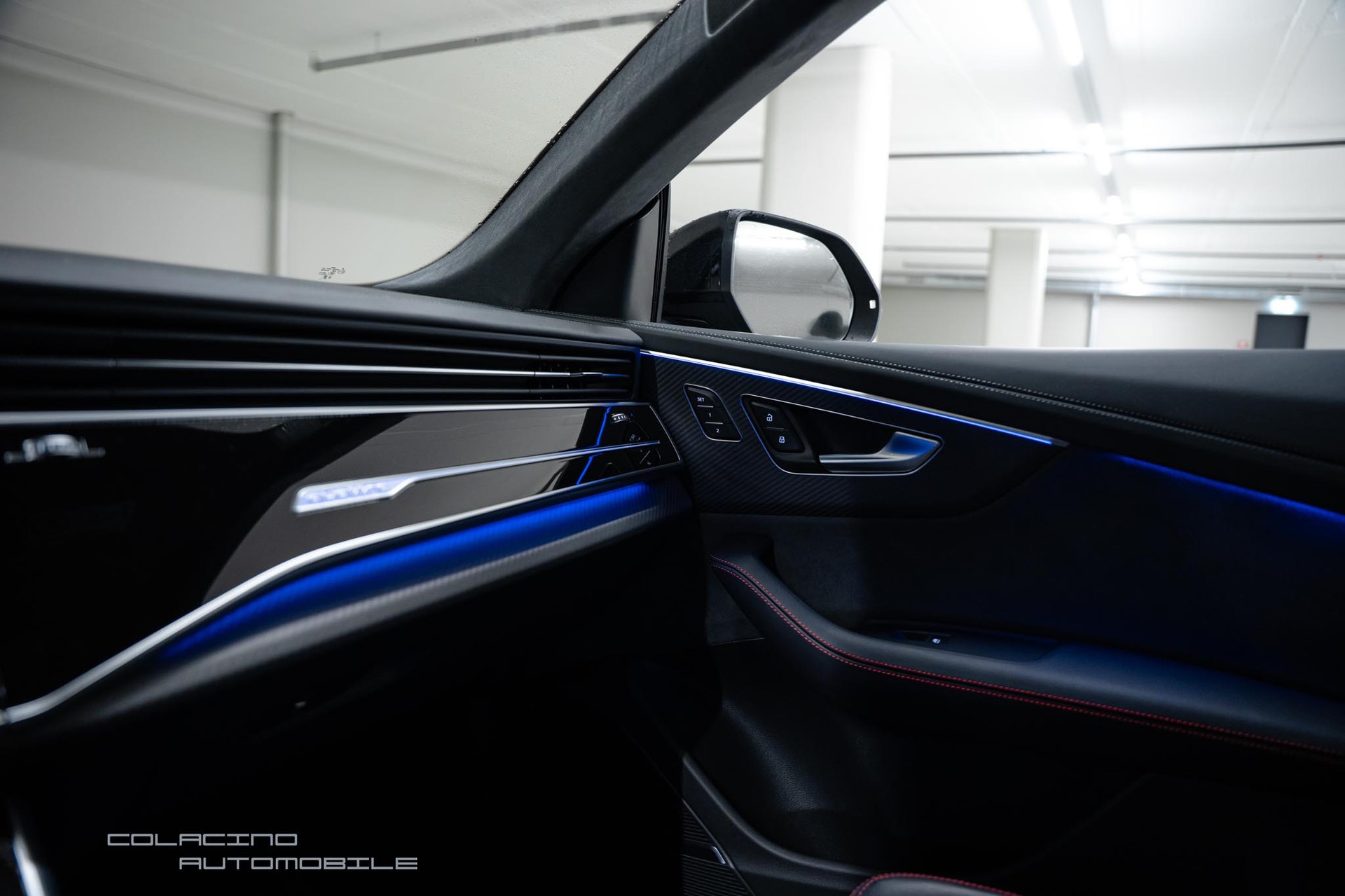 AUDI RSQ8 quattro tiptronic-image-26