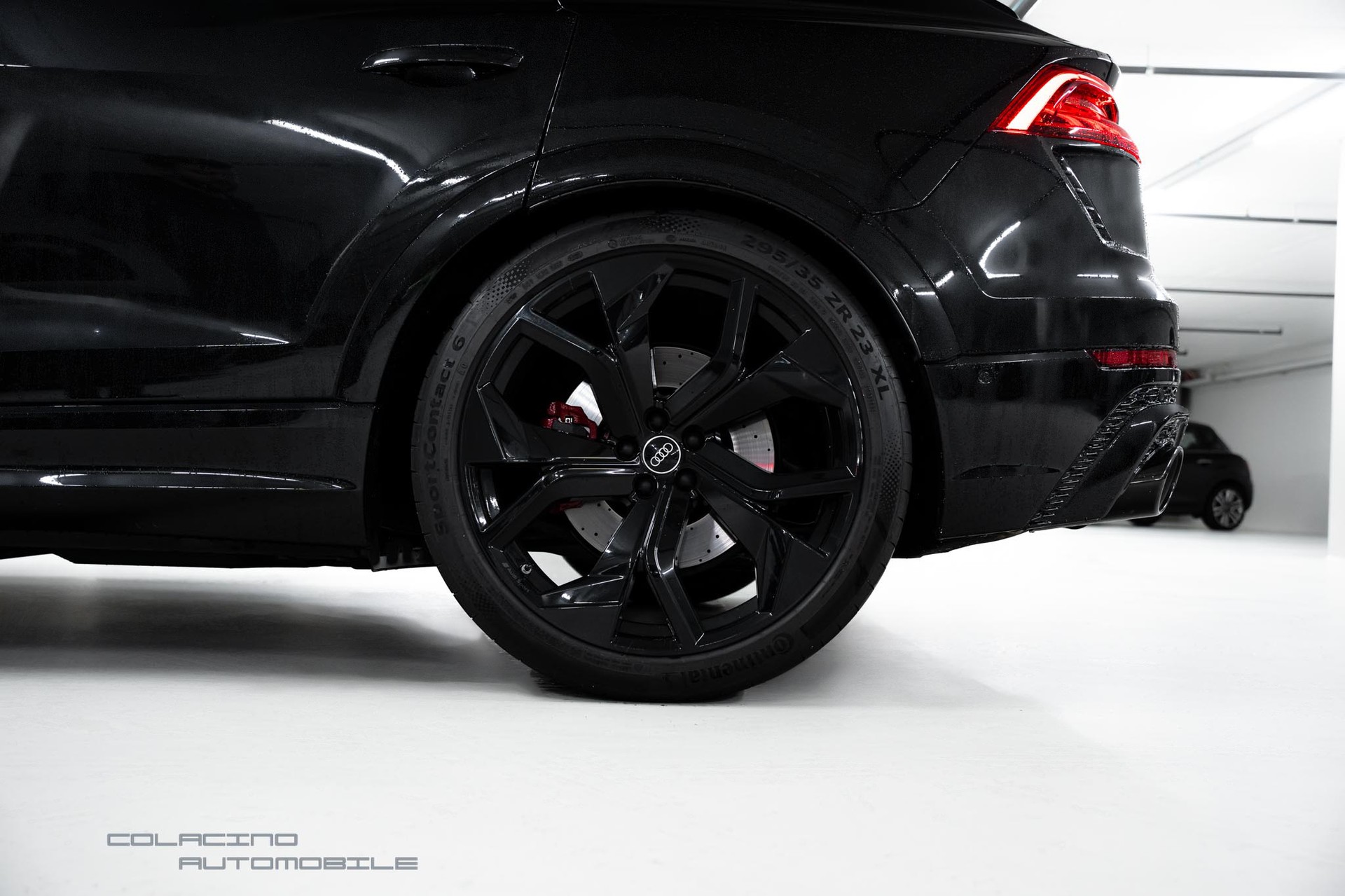 AUDI RSQ8 quattro tiptronic-image-7