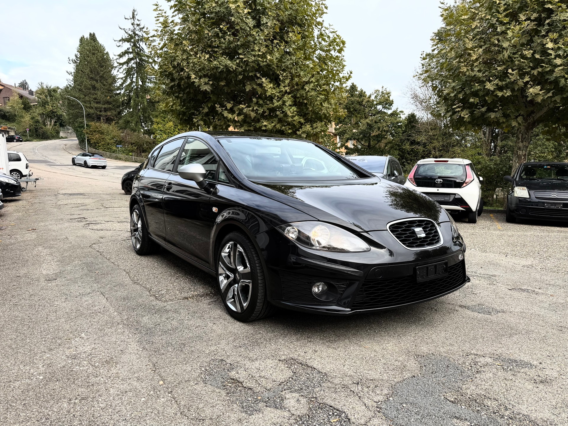 SEAT Leon 2.0 TSI FR DSG-image-2