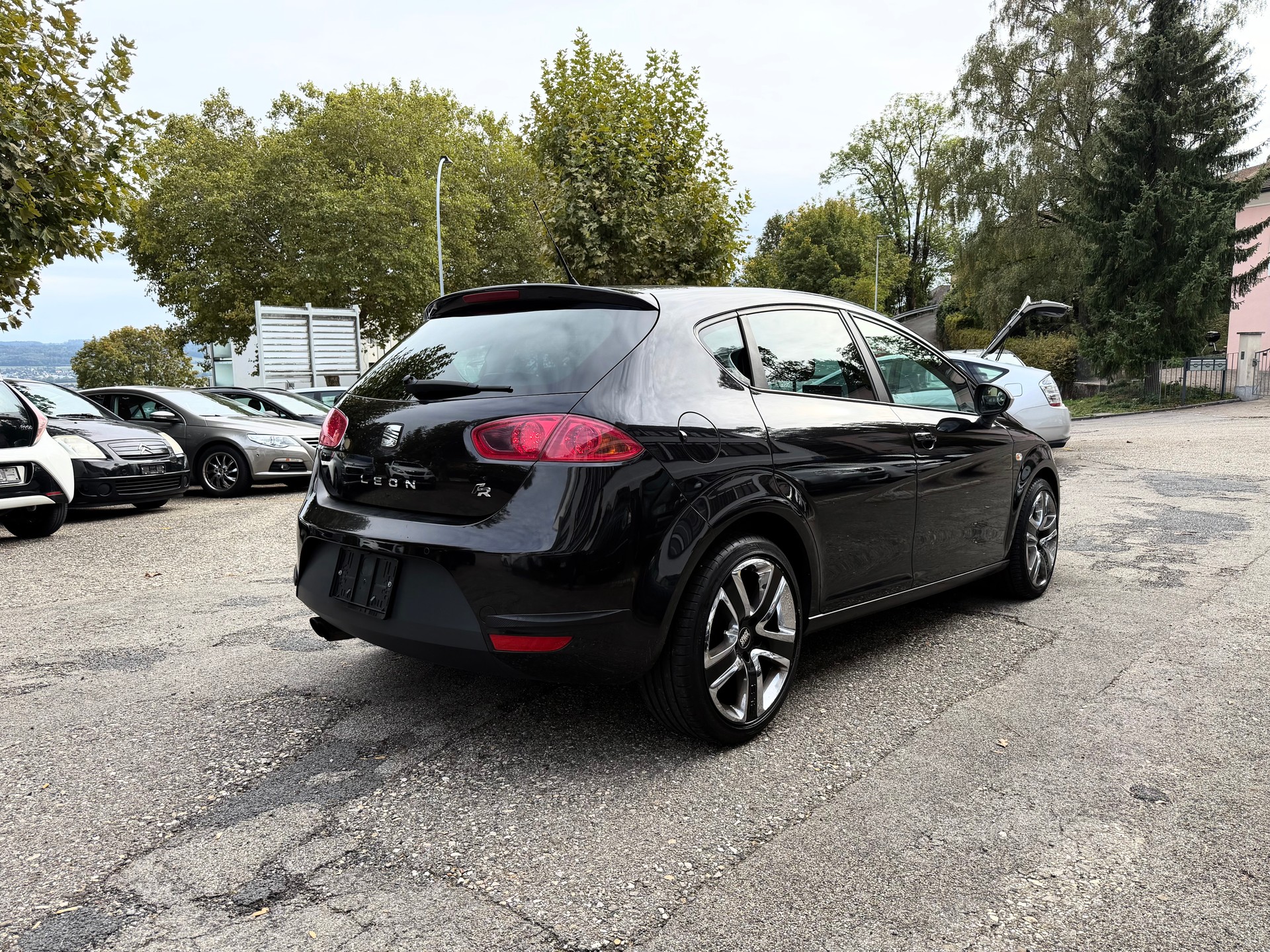 SEAT Leon 2.0 TSI FR DSG-image-4