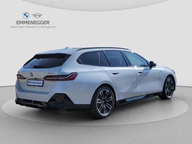 BMW 5er Reihe G61 Touring 520d xDrive-image-4