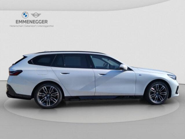 BMW 5er Reihe G61 Touring 520d xDrive-image-5