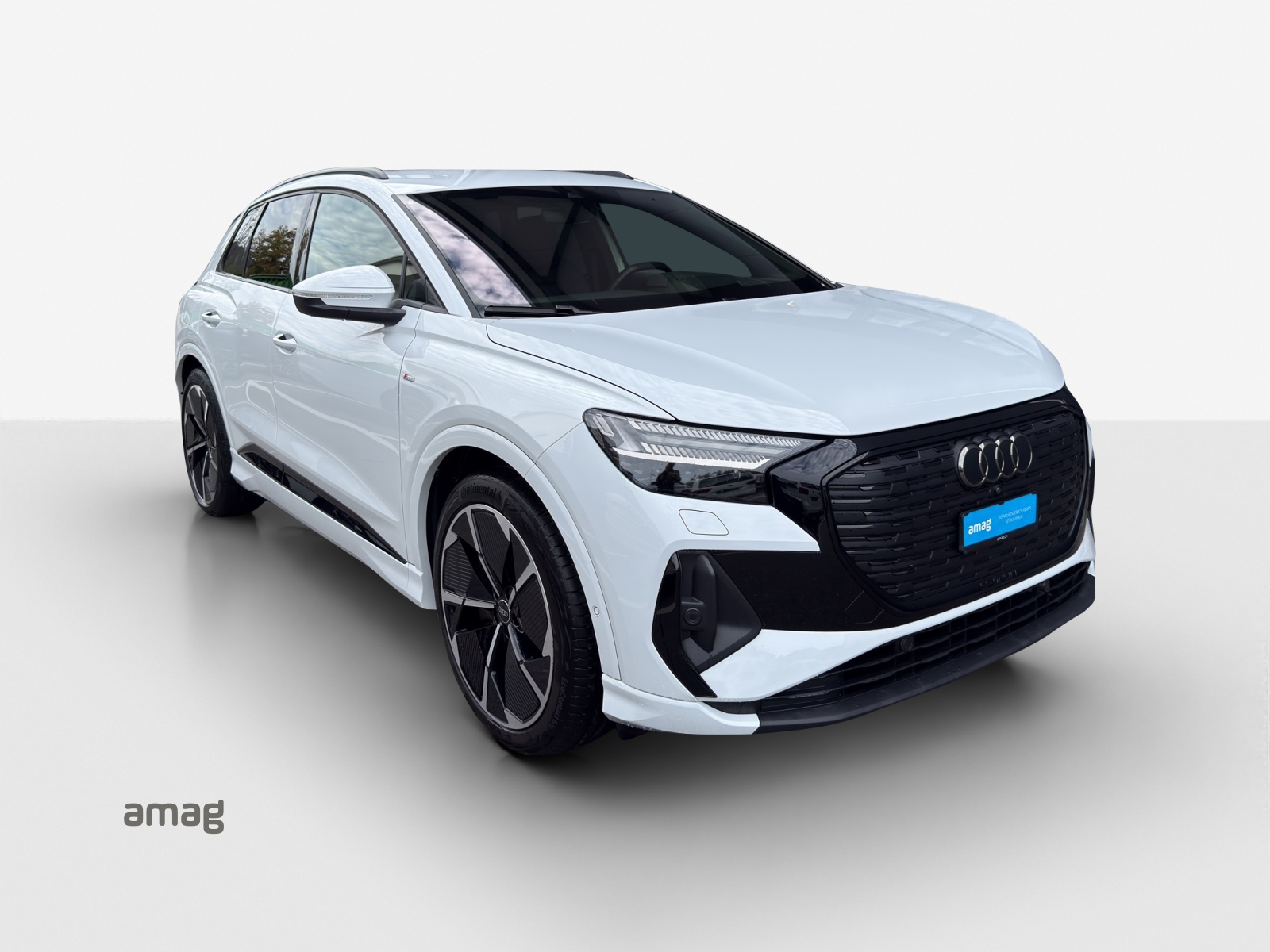 AUDI Q4 e-tron 50 quattro-image-5