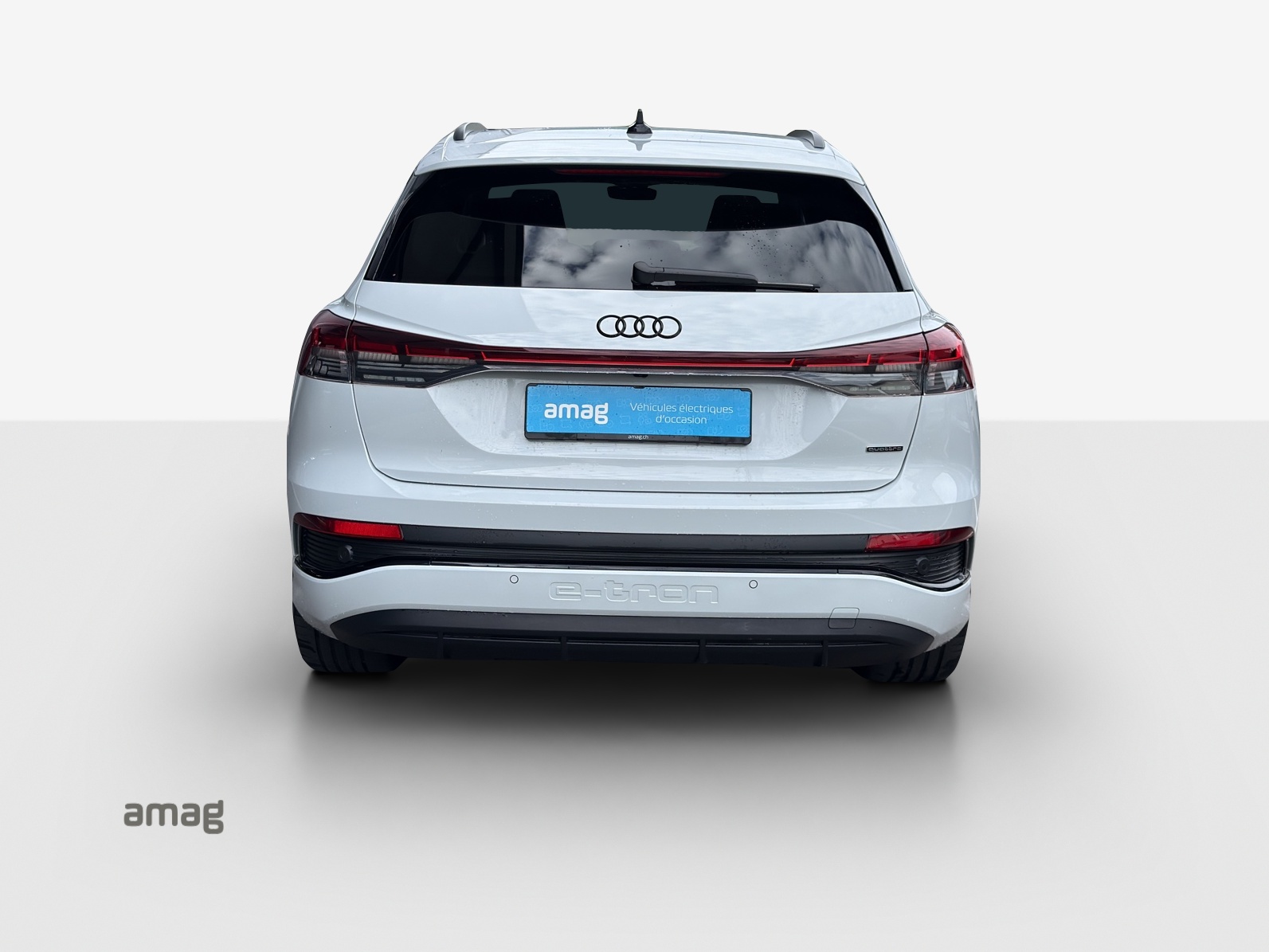 AUDI Q4 e-tron 50 quattro-image-3
