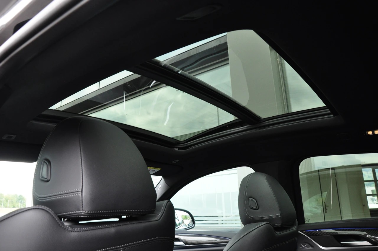 BMW X4 M40i 48V Steptronic-image-16