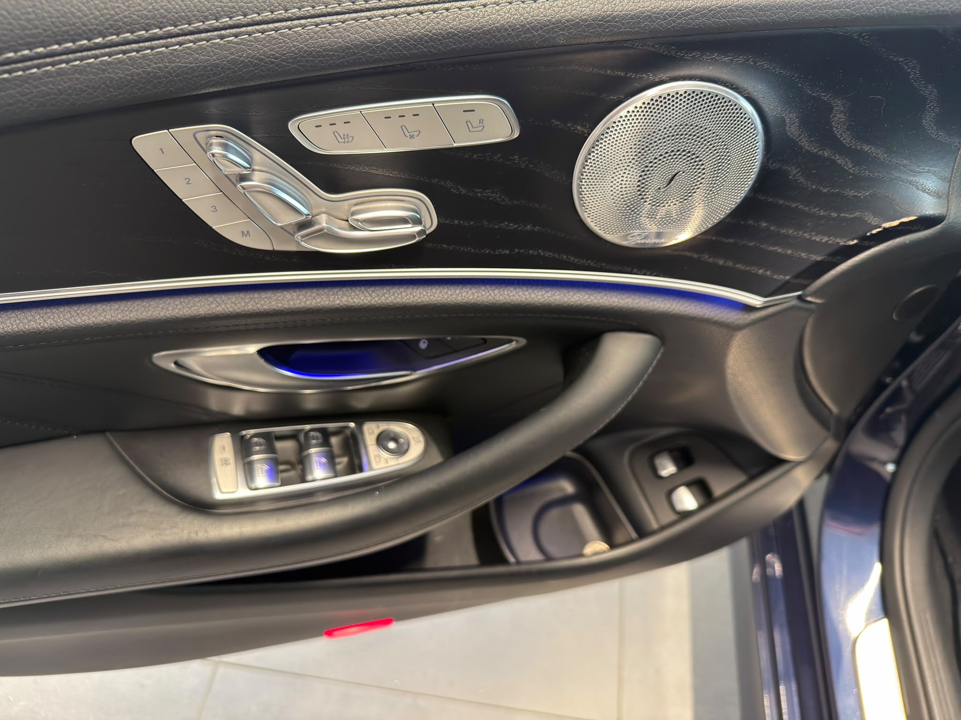 MERCEDES-BENZ E 53 AMG 4Matic+ Speedshift MCT-image-9