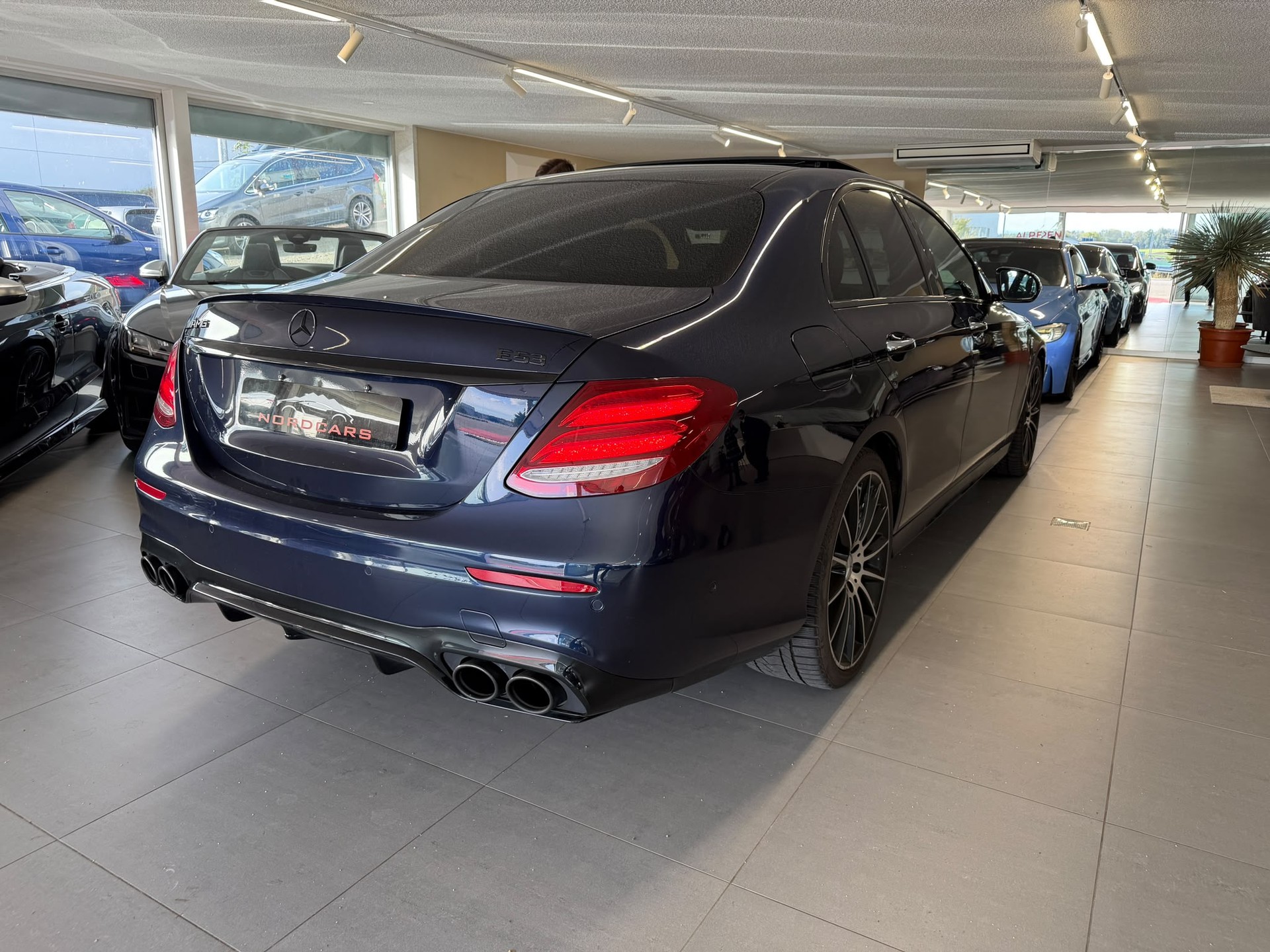 MERCEDES-BENZ E 53 AMG 4Matic+ Speedshift MCT-image-4