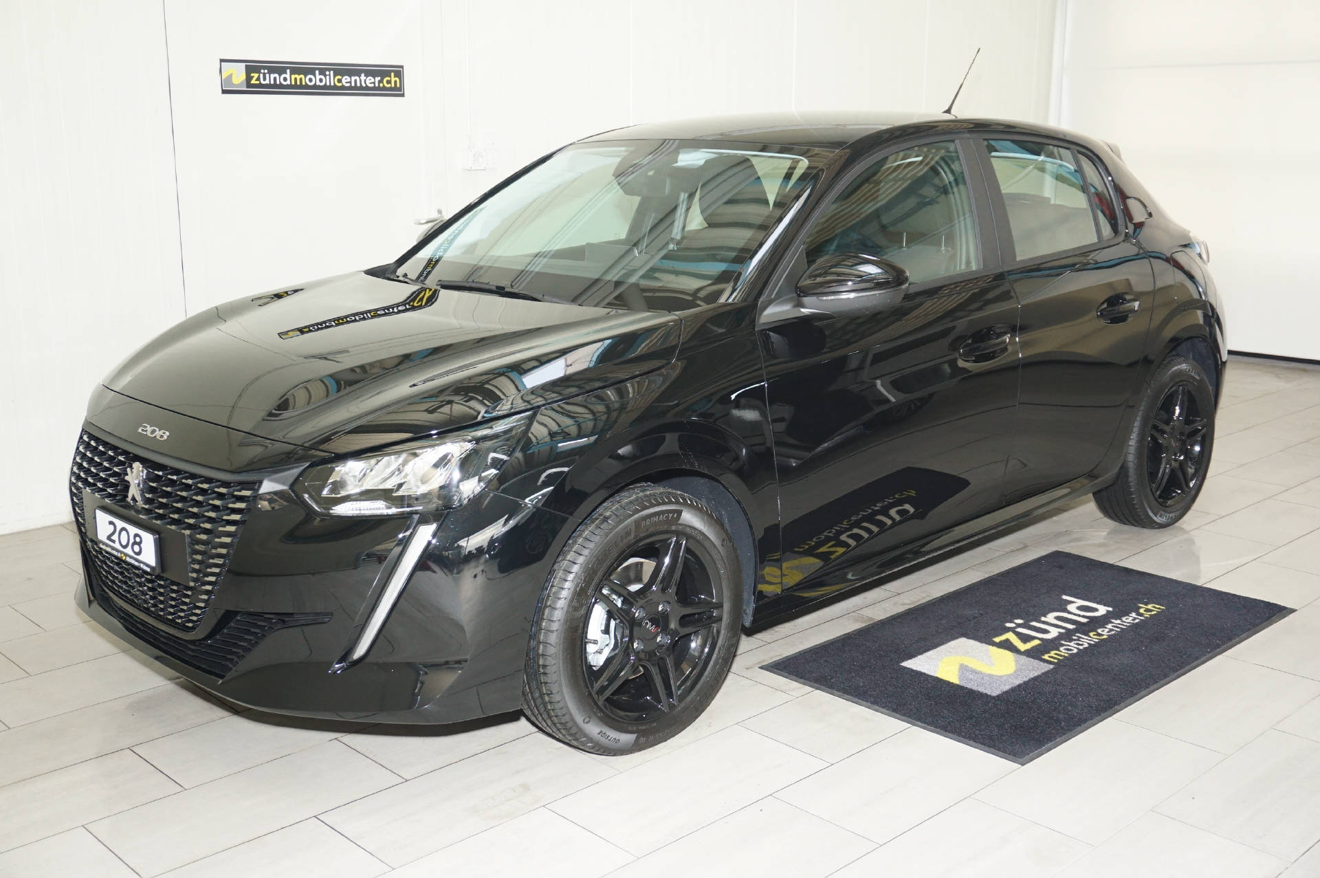 PEUGEOT 208 1.2 PureTech 100 Active Pack-image-0