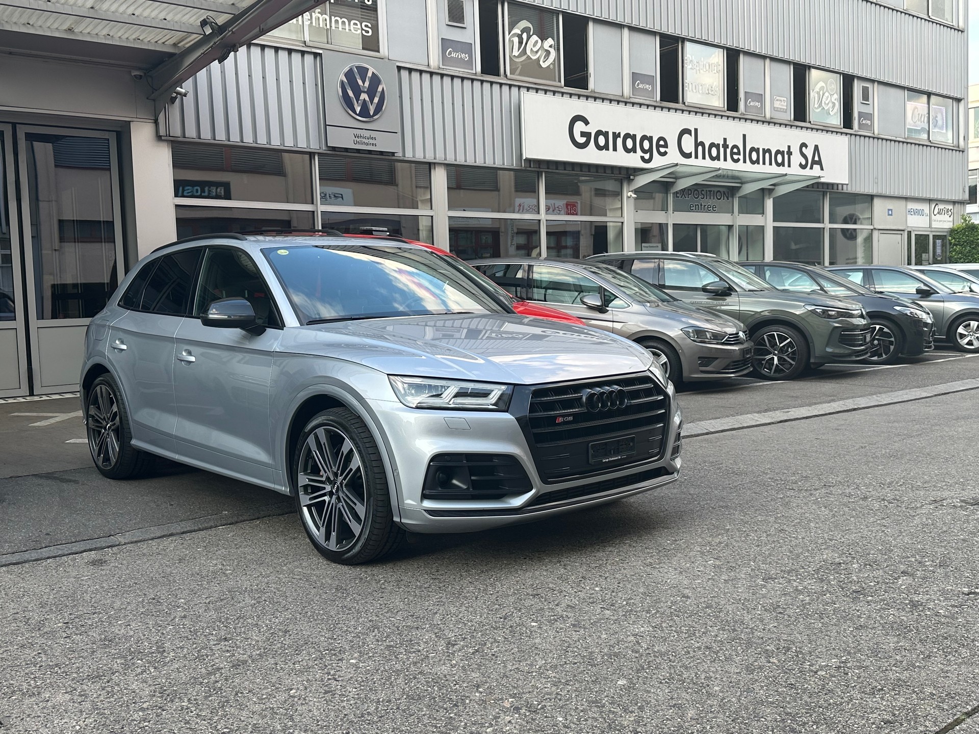 AUDI SQ5 TDI quattro tiptronic-image-0