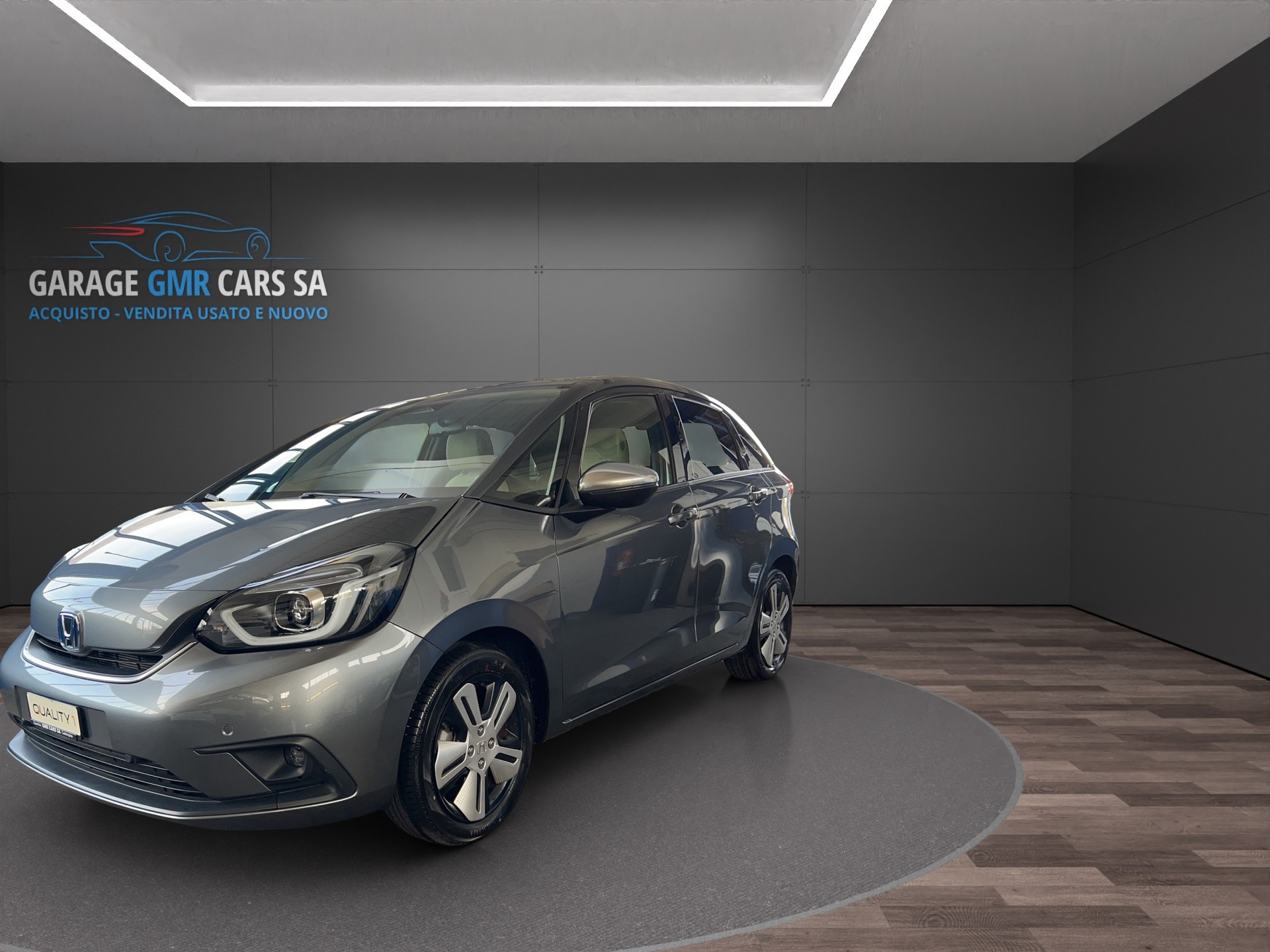 HONDA Jazz 1.5i-MMD Executive E-CVT-image-1