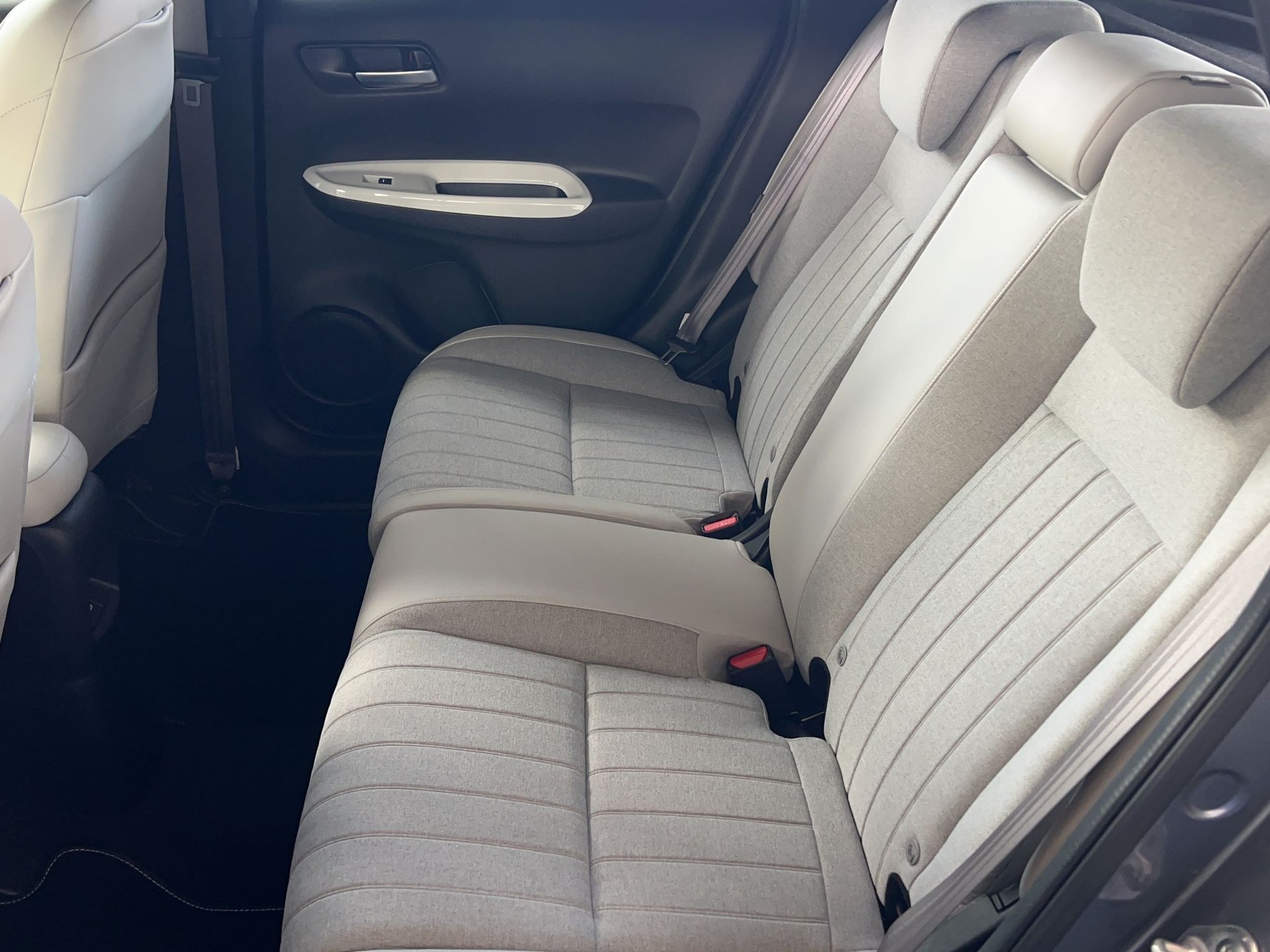 HONDA Jazz 1.5i-MMD Executive E-CVT-image-7