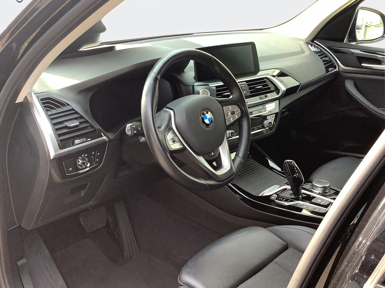 BMW X3 xDrive 30e xLine-image-12