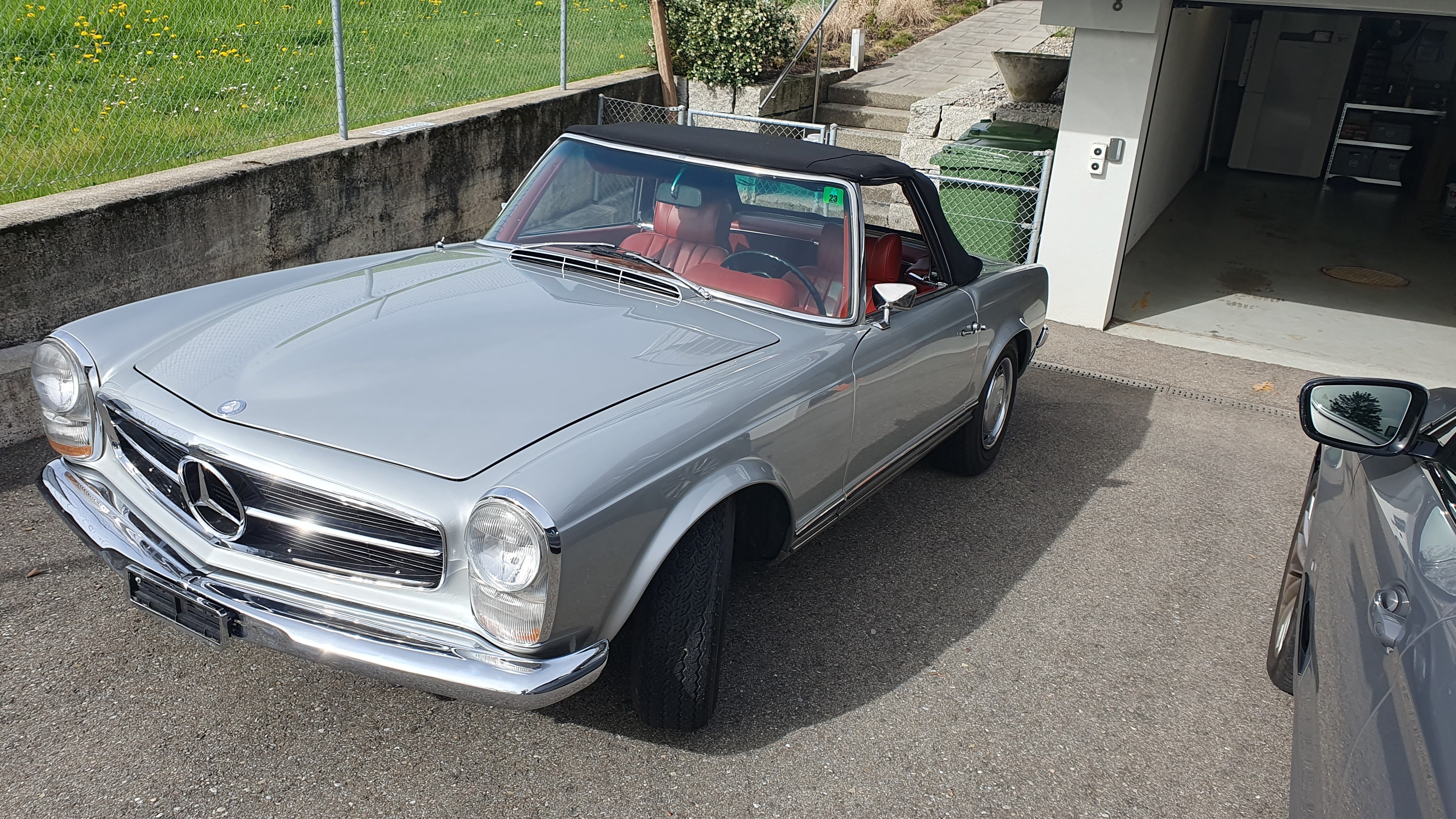 Car photo