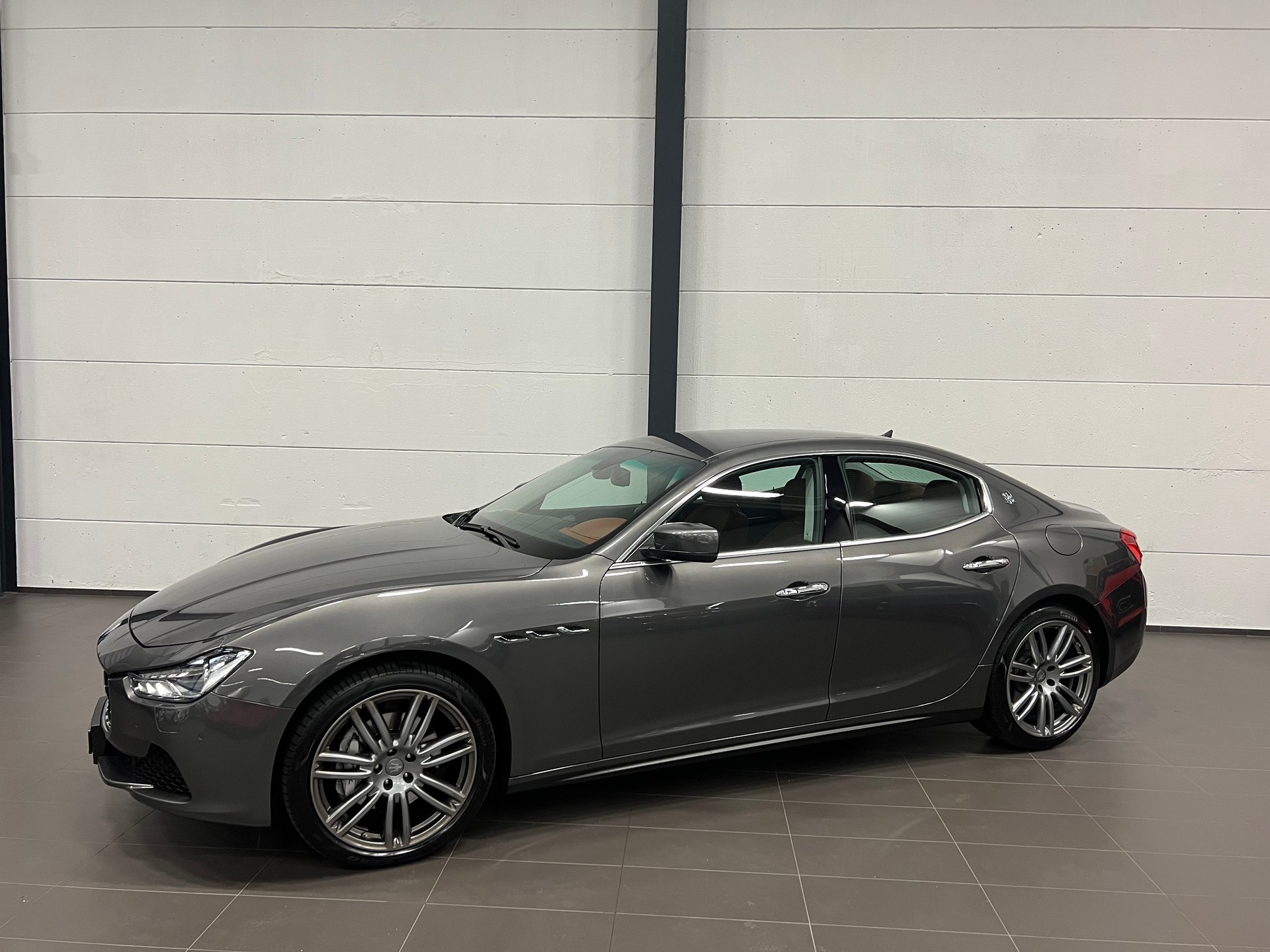 MASERATI Ghibli 3.0 V6 Automatica-image-4