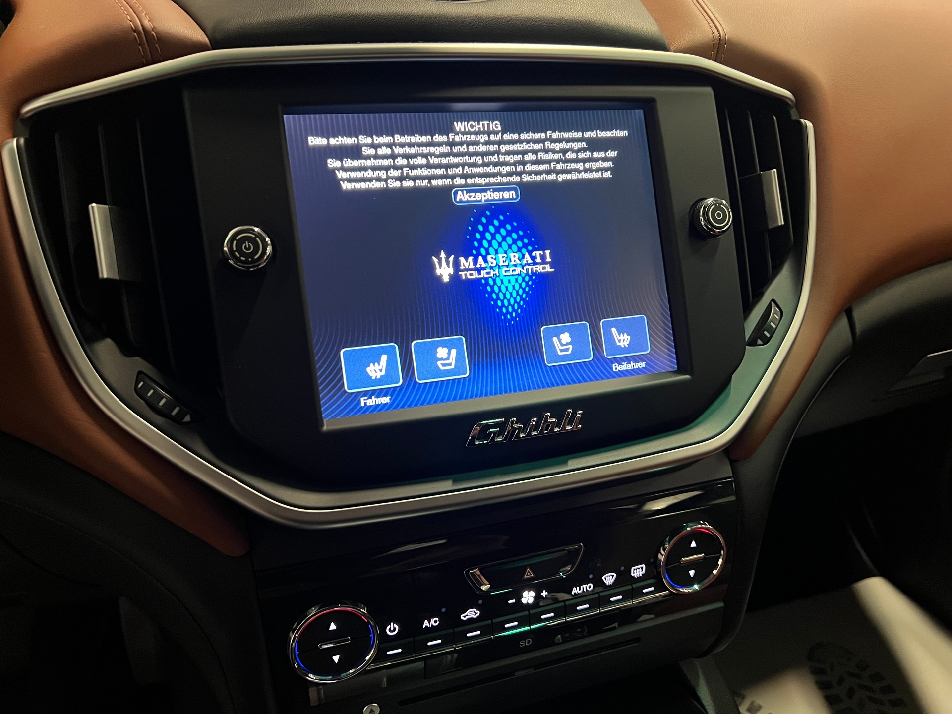 MASERATI Ghibli 3.0 V6 Automatica-image-27