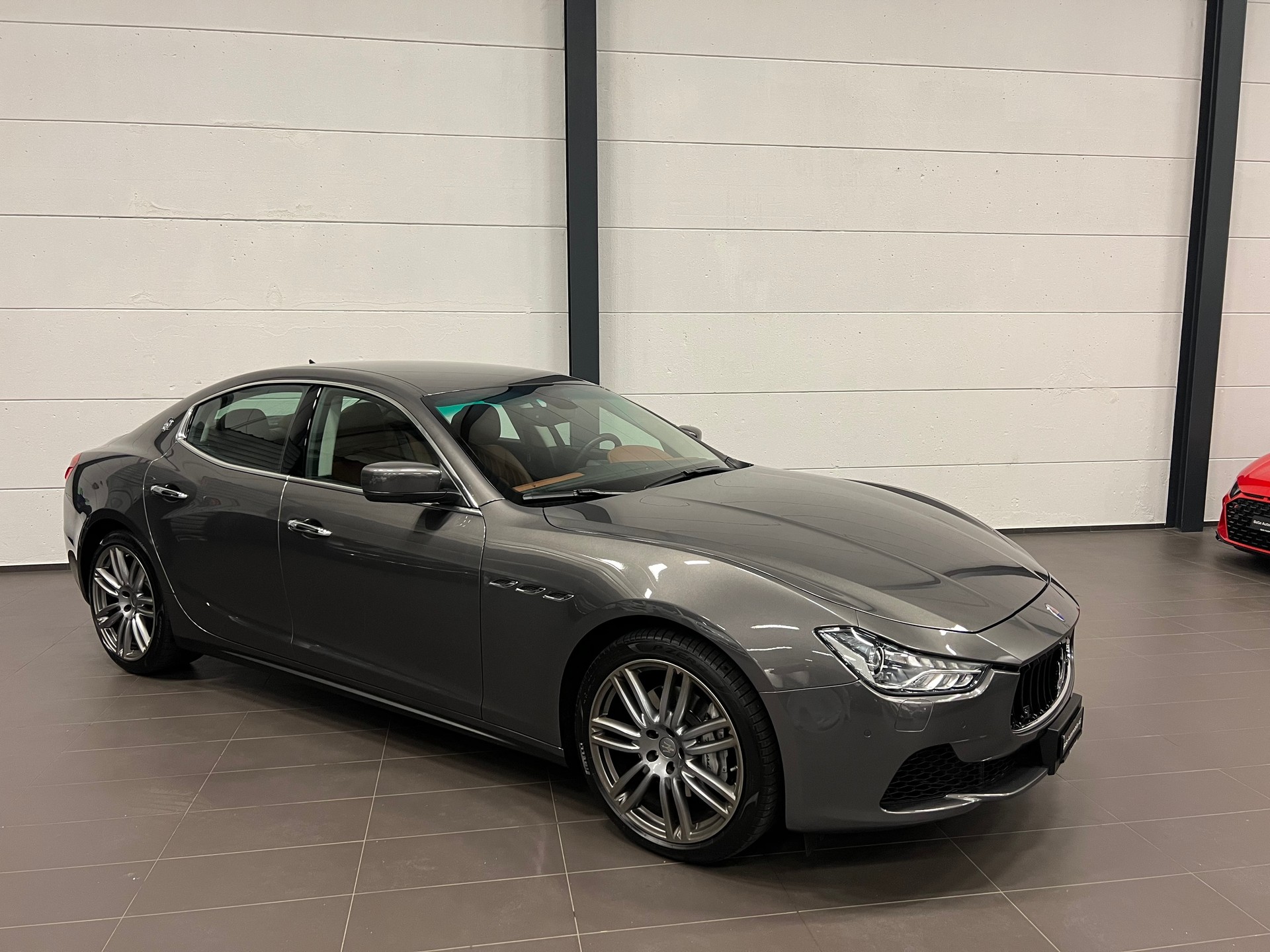 MASERATI Ghibli 3.0 V6 Automatica-image-1