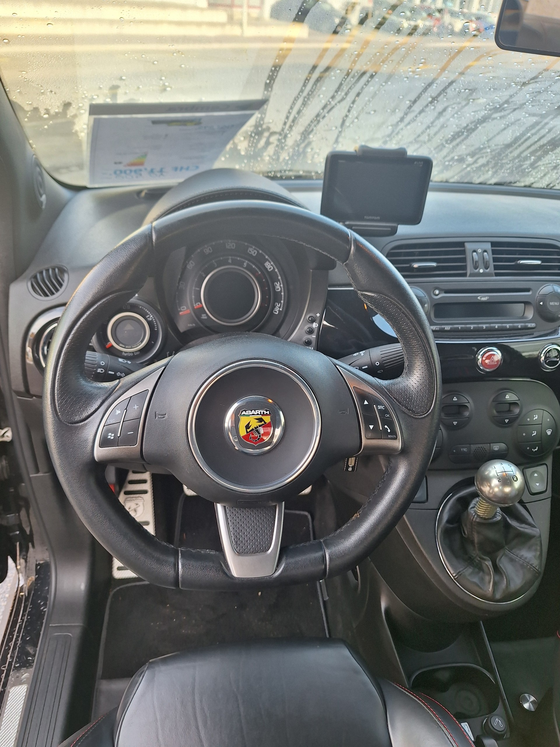 FIAT 595 1.4 16V Turbo Abarth Turismo-image-6