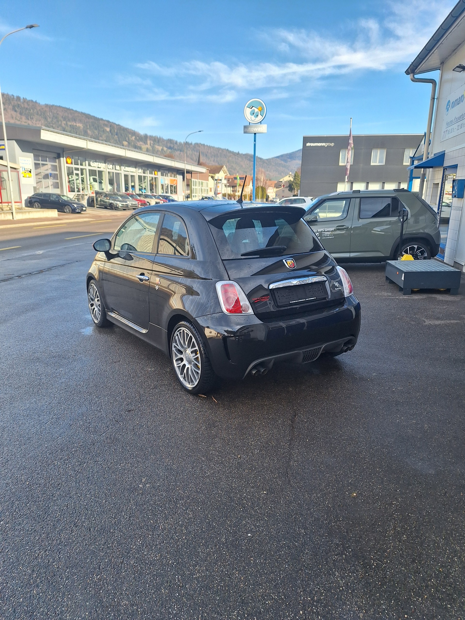 FIAT 595 1.4 16V Turbo Abarth Turismo-image-3