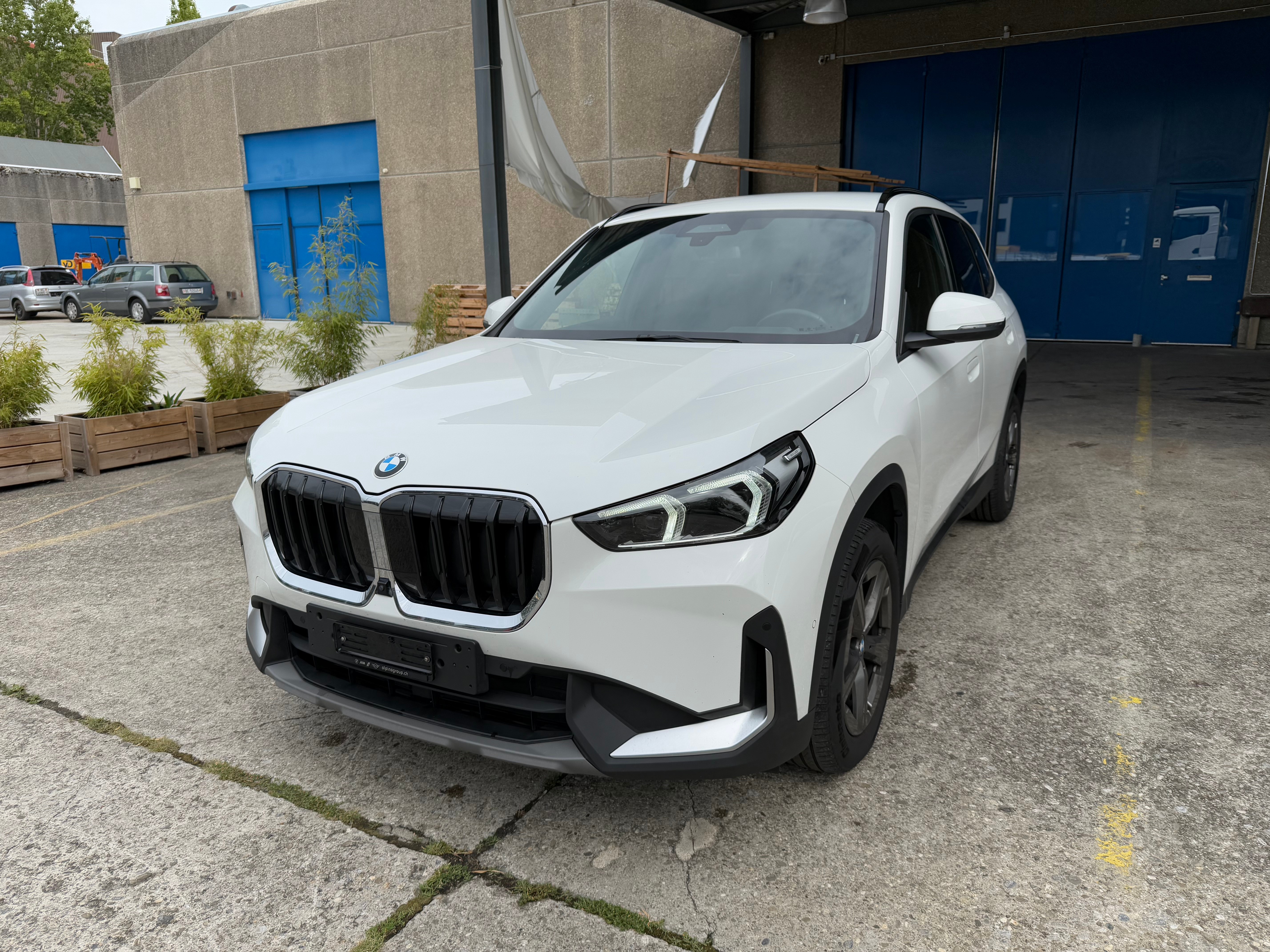Car photo