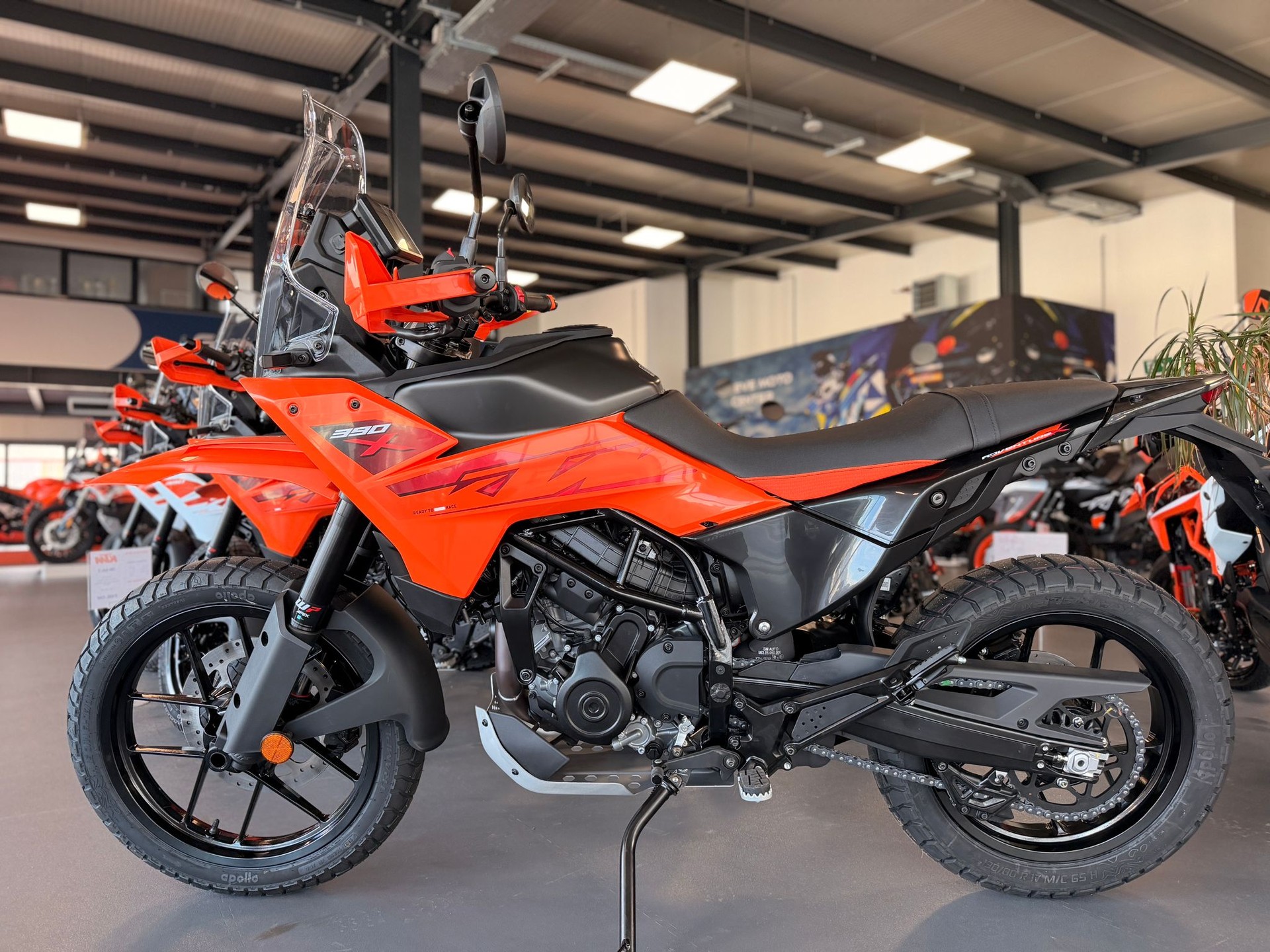 KTM 390 Adventure X 2025-showroom-element-2